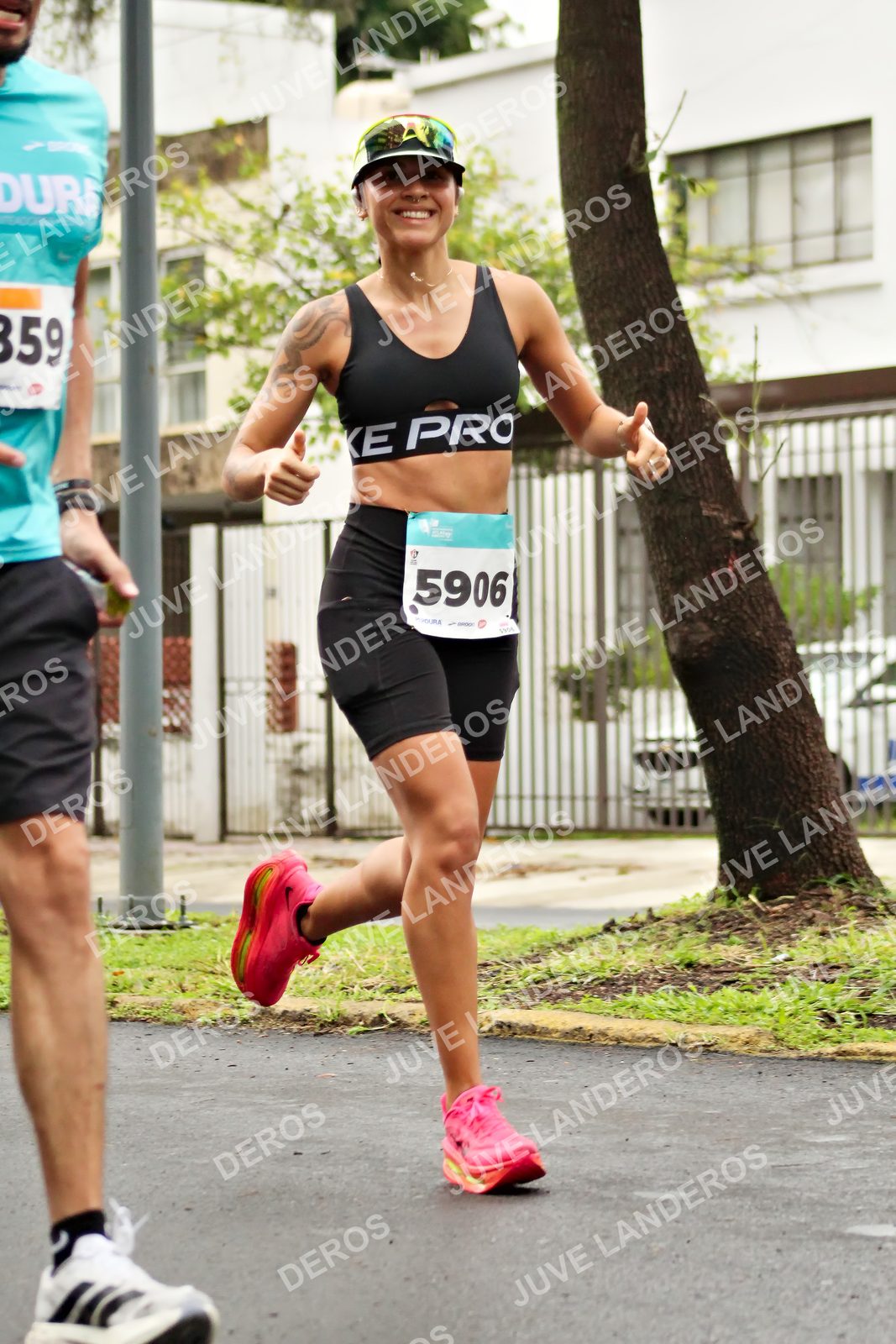 Foto del MEDIO MARATÓN ATLAS en Av. Patria, frente al Parque El Polvorín, Zapopan a las 08:24 · dorsal 5906