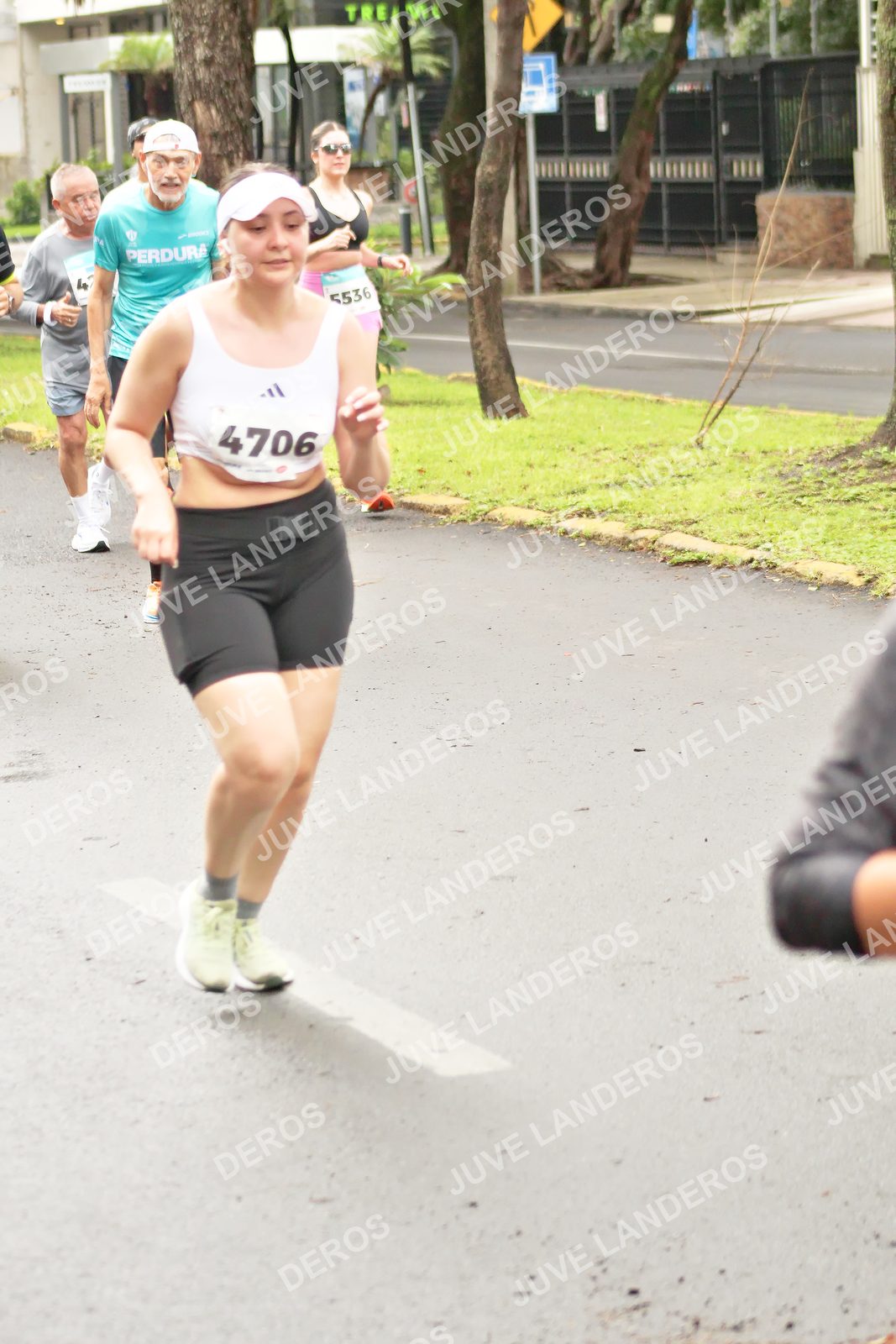 Foto del MEDIO MARATÓN ATLAS en Av. Patria, frente al Parque El Polvorín, Zapopan a las 08:50 · dorsal 4706, 5536