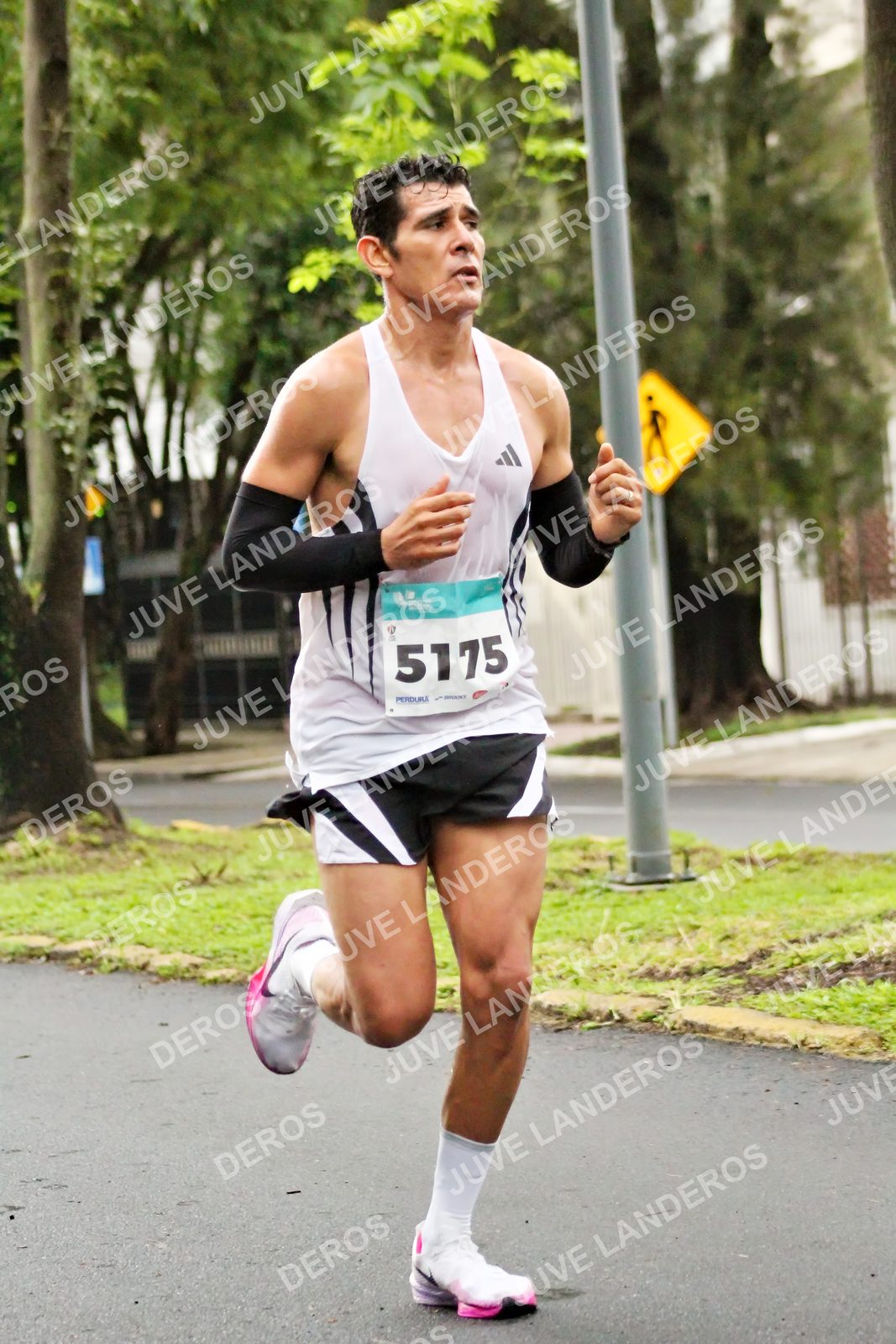 Foto del MEDIO MARATÓN ATLAS en Av. Patria, frente al Parque El Polvorín, Zapopan a las 08:00 · dorsal 5175