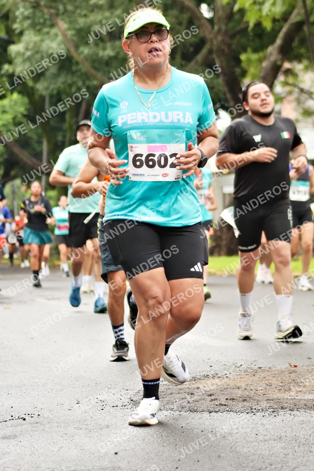 Foto del MEDIO MARATÓN ATLAS en Av. Patria, frente al Parque El Polvorín, Zapopan a las 08:37 · dorsal 6602