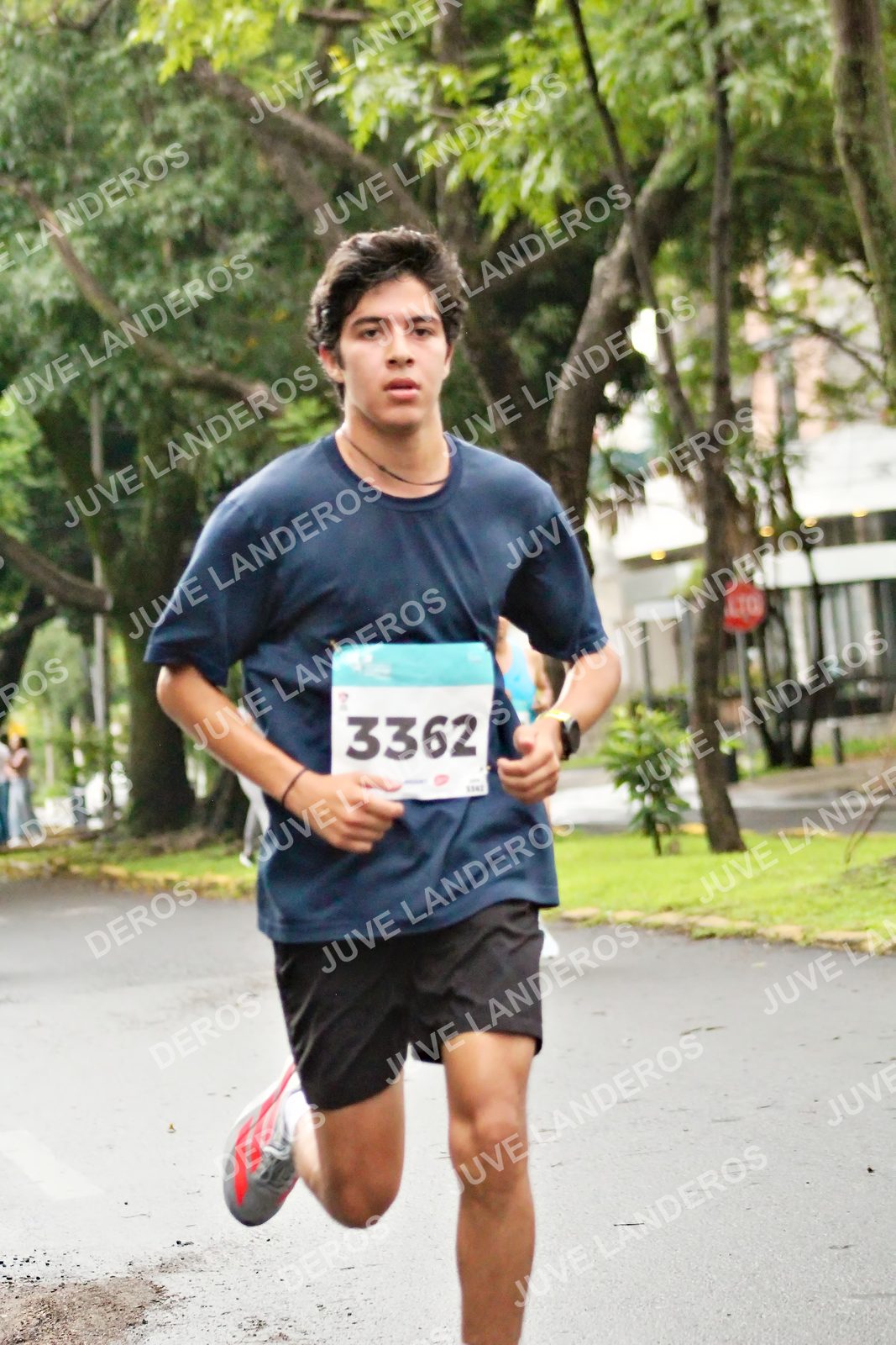 Foto del MEDIO MARATÓN ATLAS en Av. Patria, frente al Parque El Polvorín, Zapopan a las 08:05 · dorsal 3362