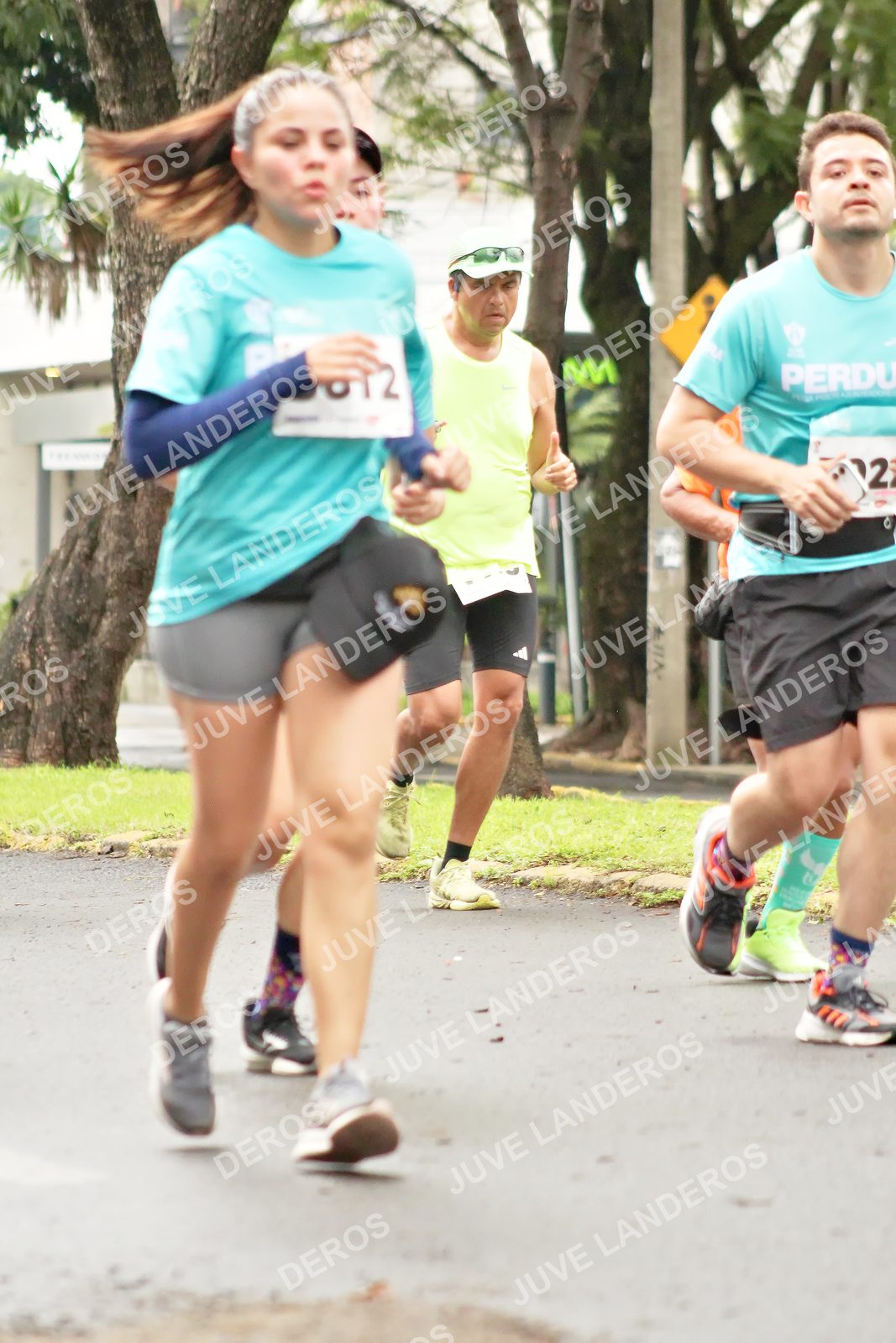 Foto del MEDIO MARATÓN ATLAS en Av. Patria, frente al Parque El Polvorín, Zapopan a las 08:41 · dorsal 2