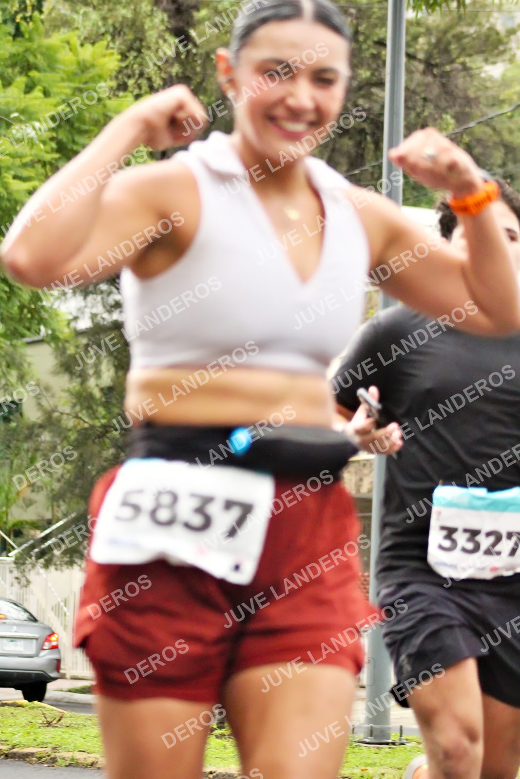 Foto del MEDIO MARATÓN ATLAS en Av. Patria, frente al Parque El Polvorín, Zapopan a las 08:25 · dorsal 3327, 5837