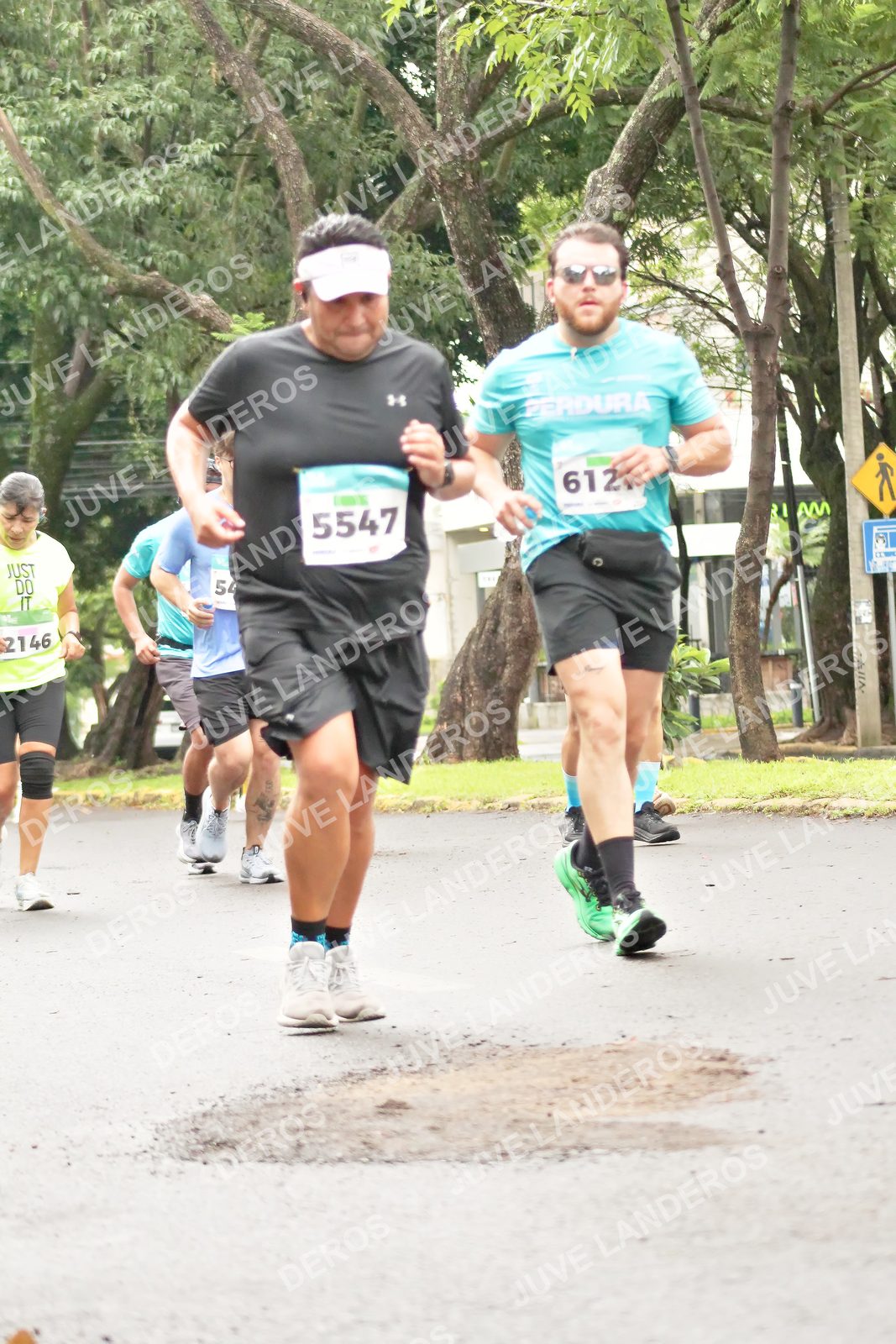 Foto del MEDIO MARATÓN ATLAS en Av. Patria, frente al Parque El Polvorín, Zapopan a las 08:45 · dorsal 5547, 612, 2146, 54