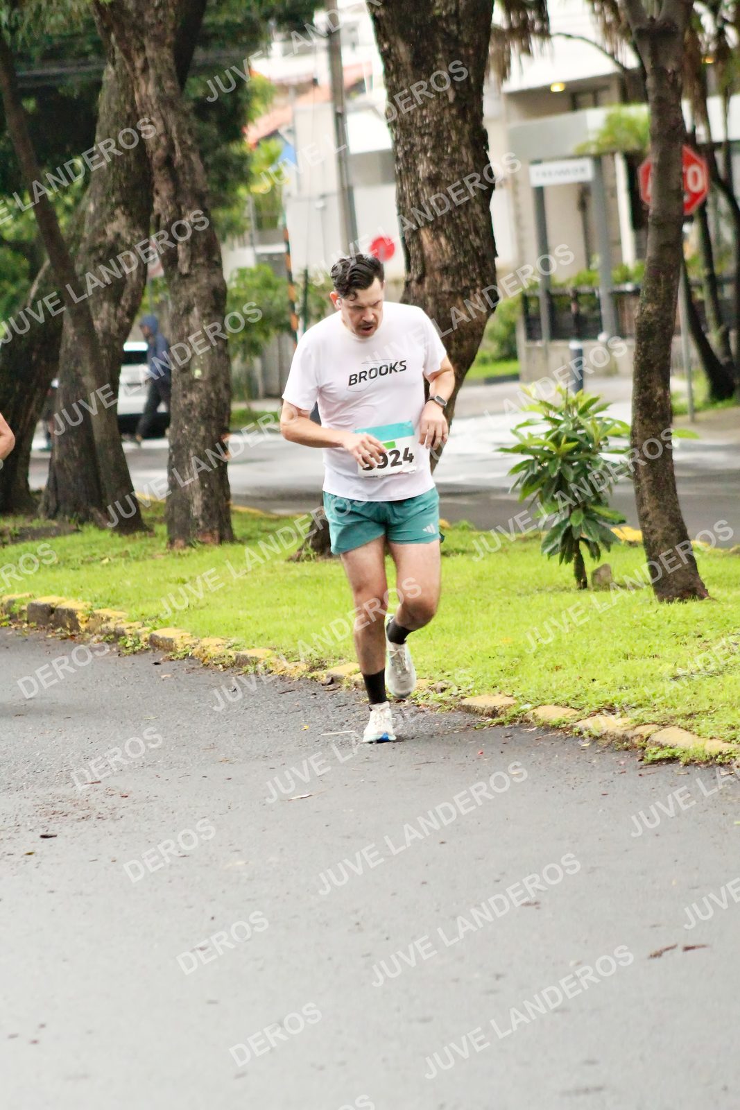 Foto del MEDIO MARATÓN ATLAS en Av. Patria, frente al Parque El Polvorín, Zapopan a las 08:08