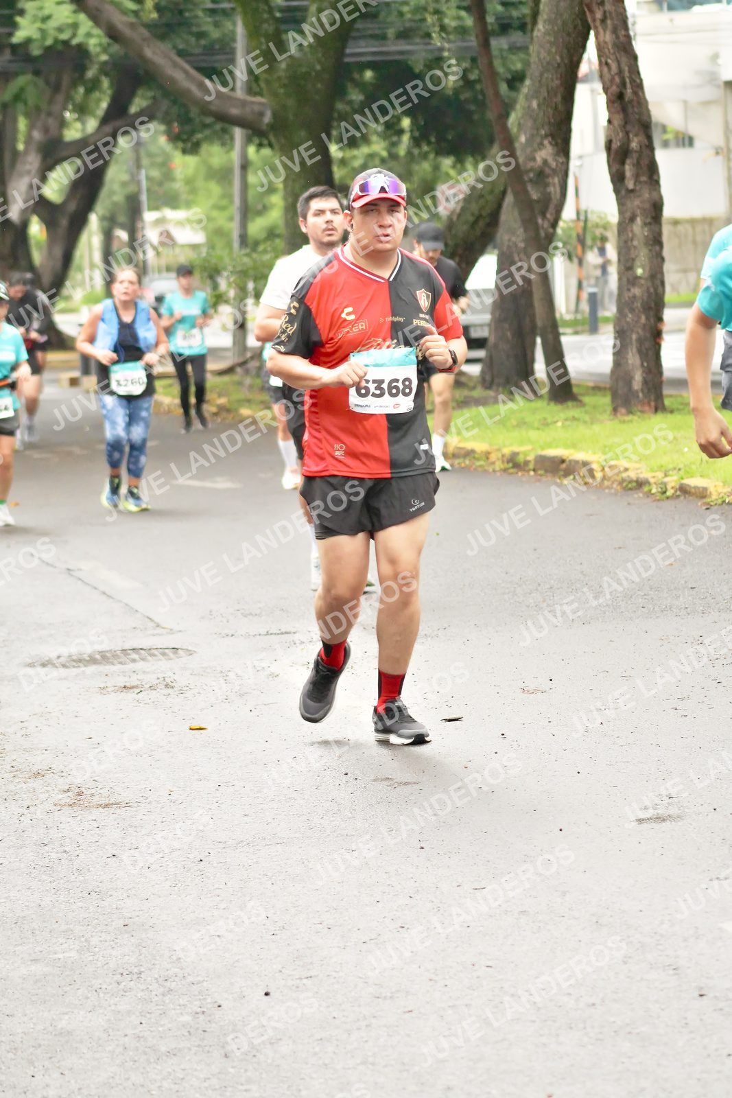 Foto del MEDIO MARATÓN ATLAS en Av. Patria, frente al Parque El Polvorín, Zapopan a las 08:49 · dorsal 6368