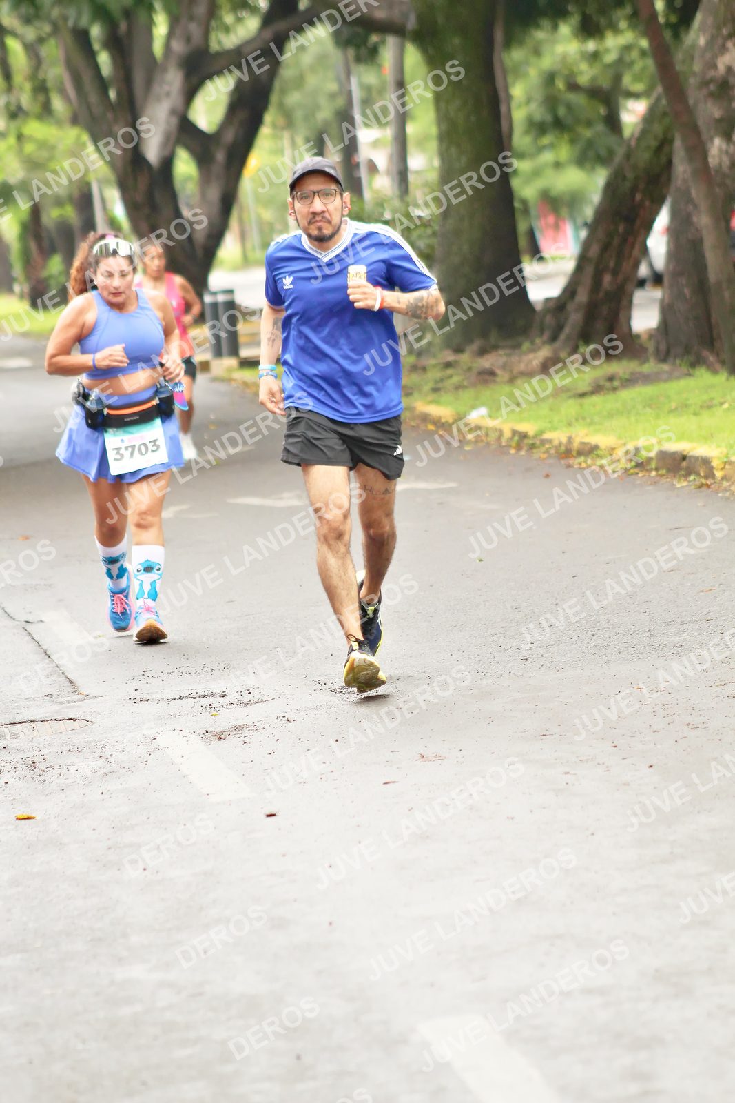 Foto del MEDIO MARATÓN ATLAS en Av. Patria, frente al Parque El Polvorín, Zapopan a las 09:09 · dorsal 3703