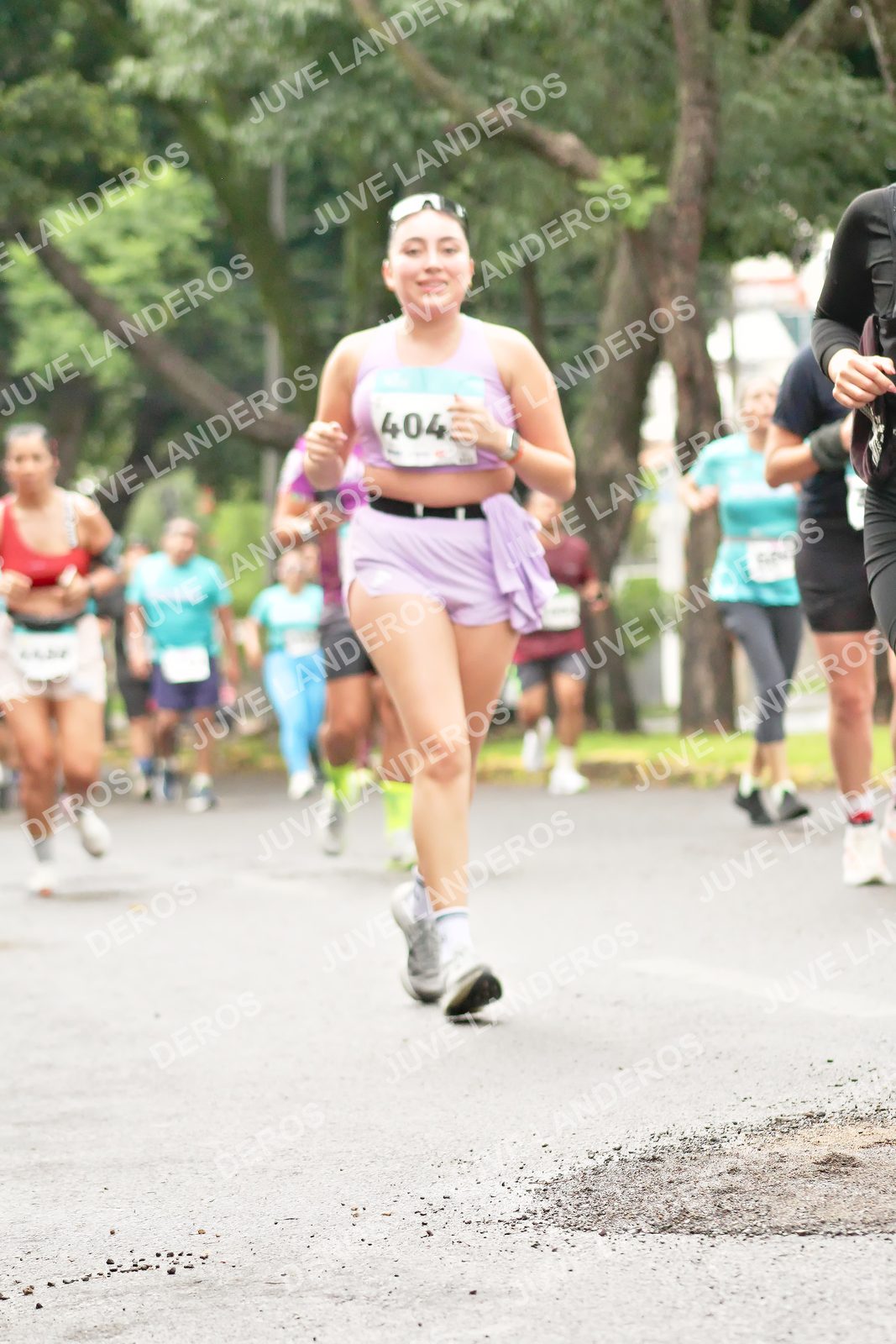Foto del MEDIO MARATÓN ATLAS en Av. Patria, frente al Parque El Polvorín, Zapopan a las 08:47 · dorsal 404
