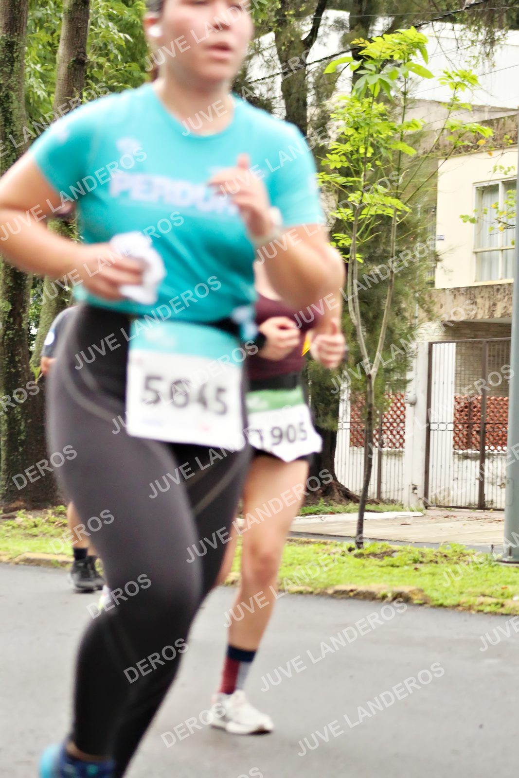 Foto del MEDIO MARATÓN ATLAS en Av. Patria, frente al Parque El Polvorín, Zapopan a las 08:35 · dorsal 5645, 7905