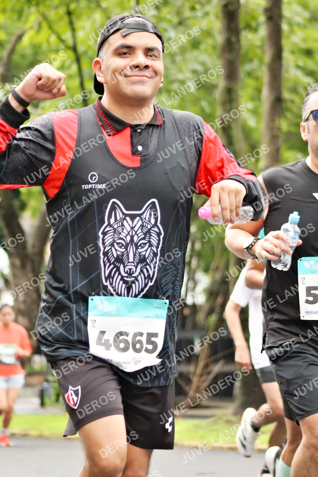 Foto del MEDIO MARATÓN ATLAS en Av. Patria, frente al Parque El Polvorín, Zapopan a las 08:25 · dorsal 4665, 5