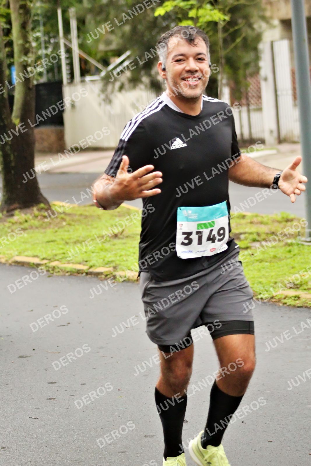 Foto del MEDIO MARATÓN ATLAS en Av. Patria, frente al Parque El Polvorín, Zapopan a las 08:17 · dorsal 3149