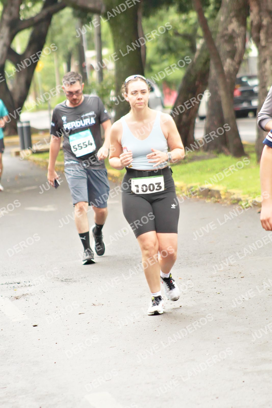 Foto del MEDIO MARATÓN ATLAS en Av. Patria, frente al Parque El Polvorín, Zapopan a las 09:03 · dorsal 5554, 1003