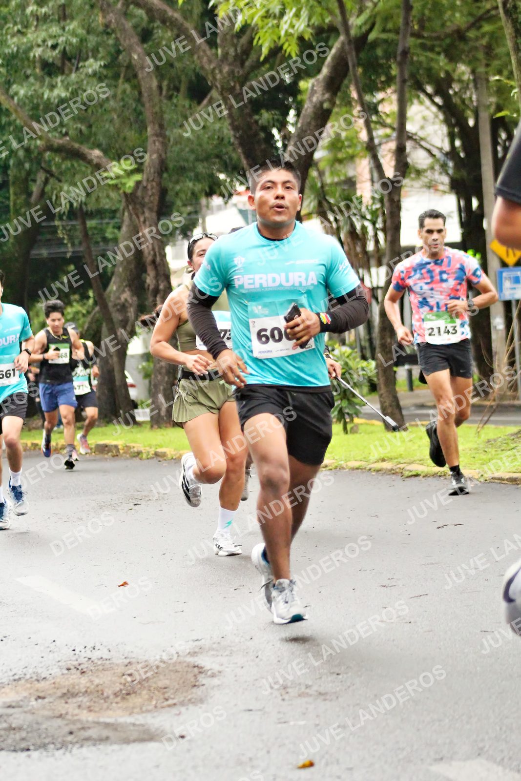 Foto del MEDIO MARATÓN ATLAS en Av. Patria, frente al Parque El Polvorín, Zapopan a las 08:15 · dorsal 2143, 60, 73