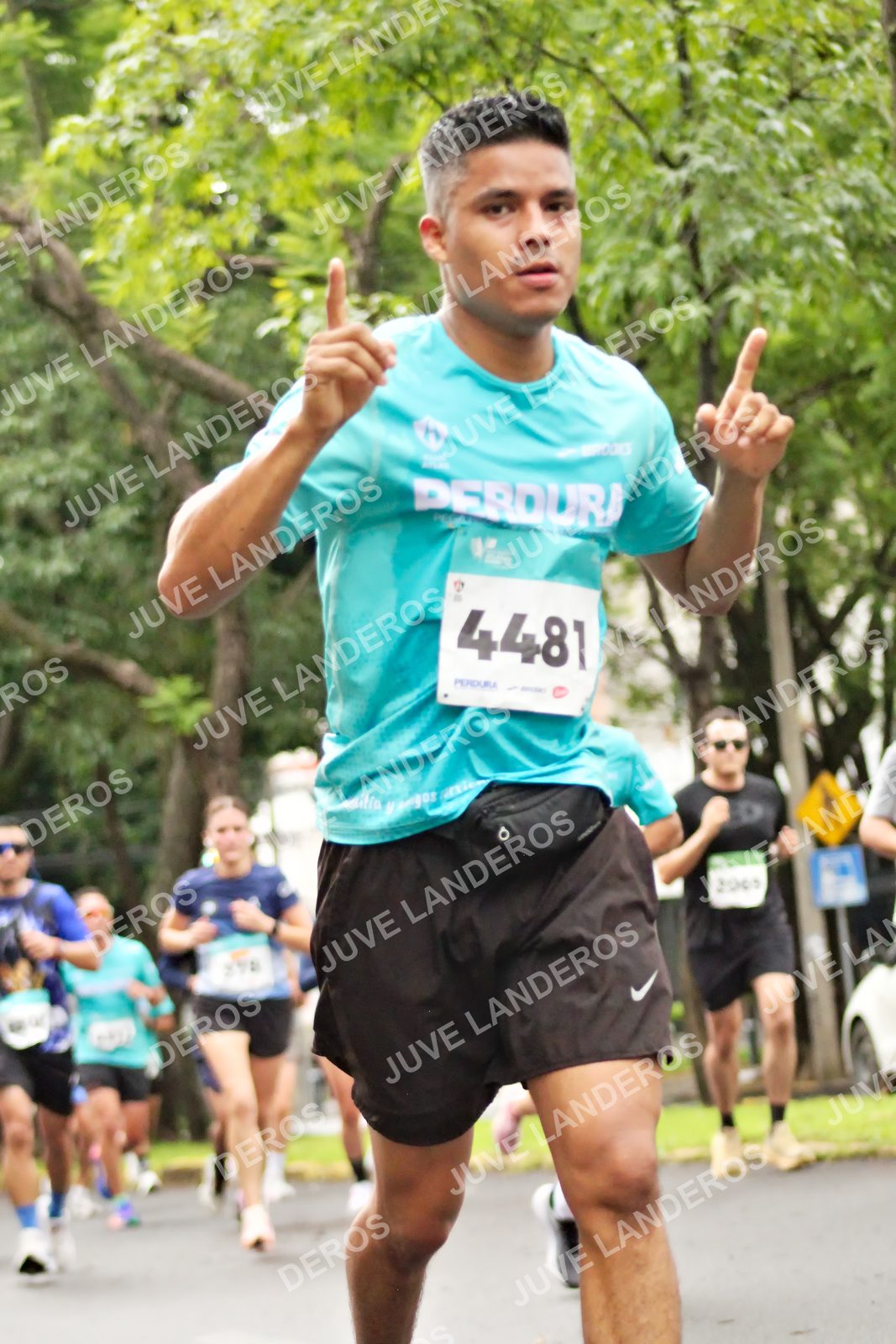 Foto del MEDIO MARATÓN ATLAS en Av. Patria, frente al Parque El Polvorín, Zapopan a las 08:25 · dorsal 4481