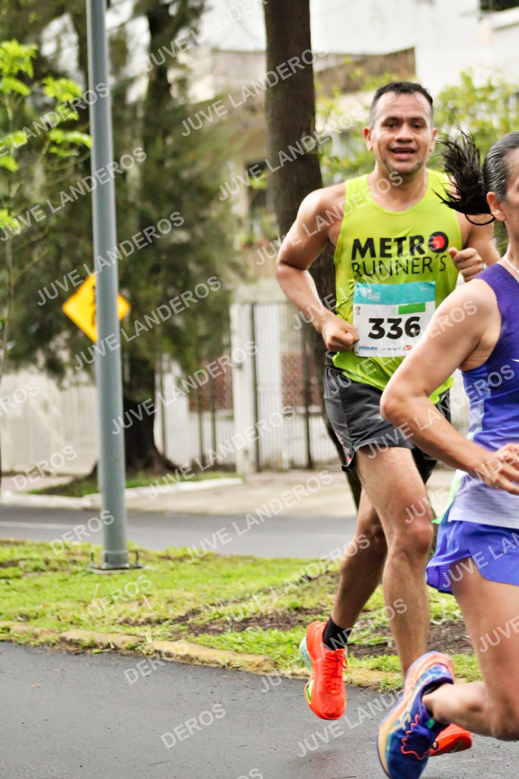 Foto del MEDIO MARATÓN ATLAS en Av. Patria, frente al Parque El Polvorín, Zapopan a las 08:04 · dorsal 336