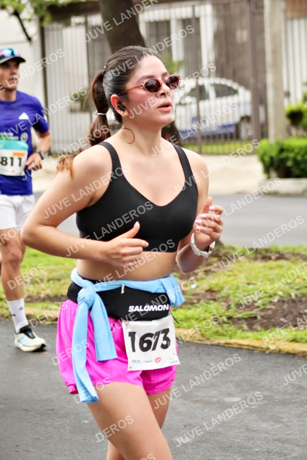 Foto del MEDIO MARATÓN ATLAS en Av. Patria, frente al Parque El Polvorín, Zapopan a las 08:21 · dorsal 1673, 811