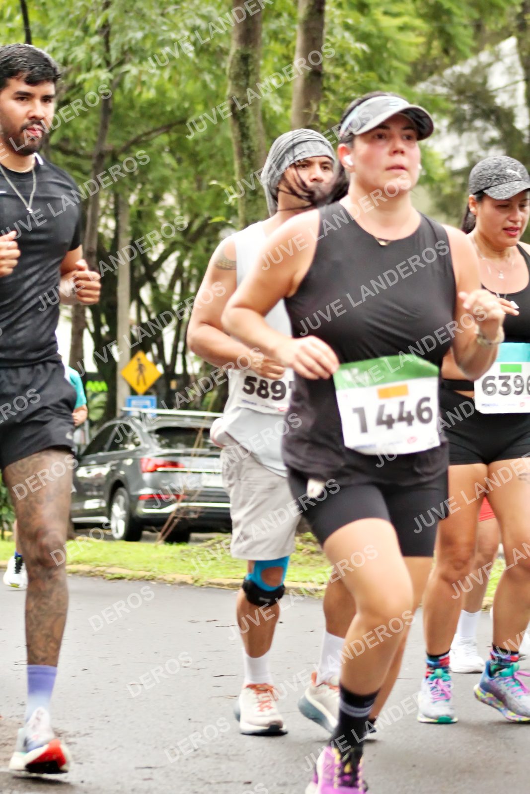 Foto del MEDIO MARATÓN ATLAS en Av. Patria, frente al Parque El Polvorín, Zapopan a las 08:39 · dorsal 1446, 589, 6396
