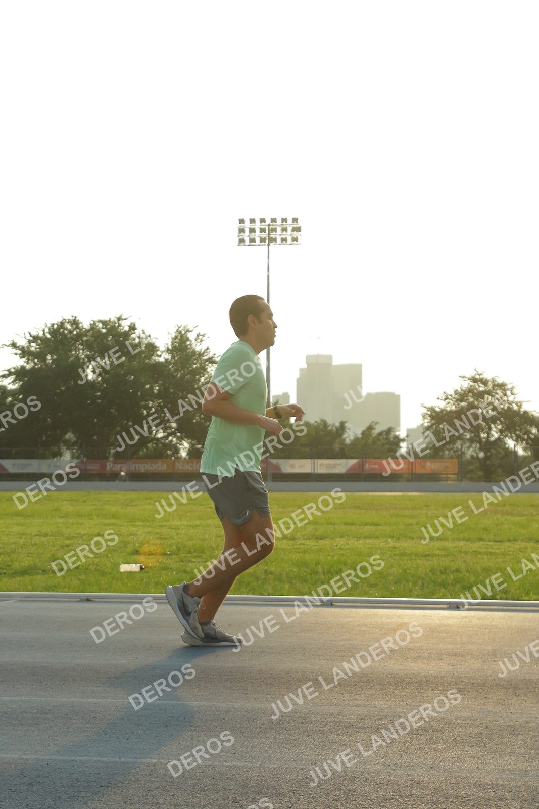 Foto de Pista Revolución 16 de octubre 2026 en Polideportivo CODE Revolución, Jalisco, zapopan a las 07:39