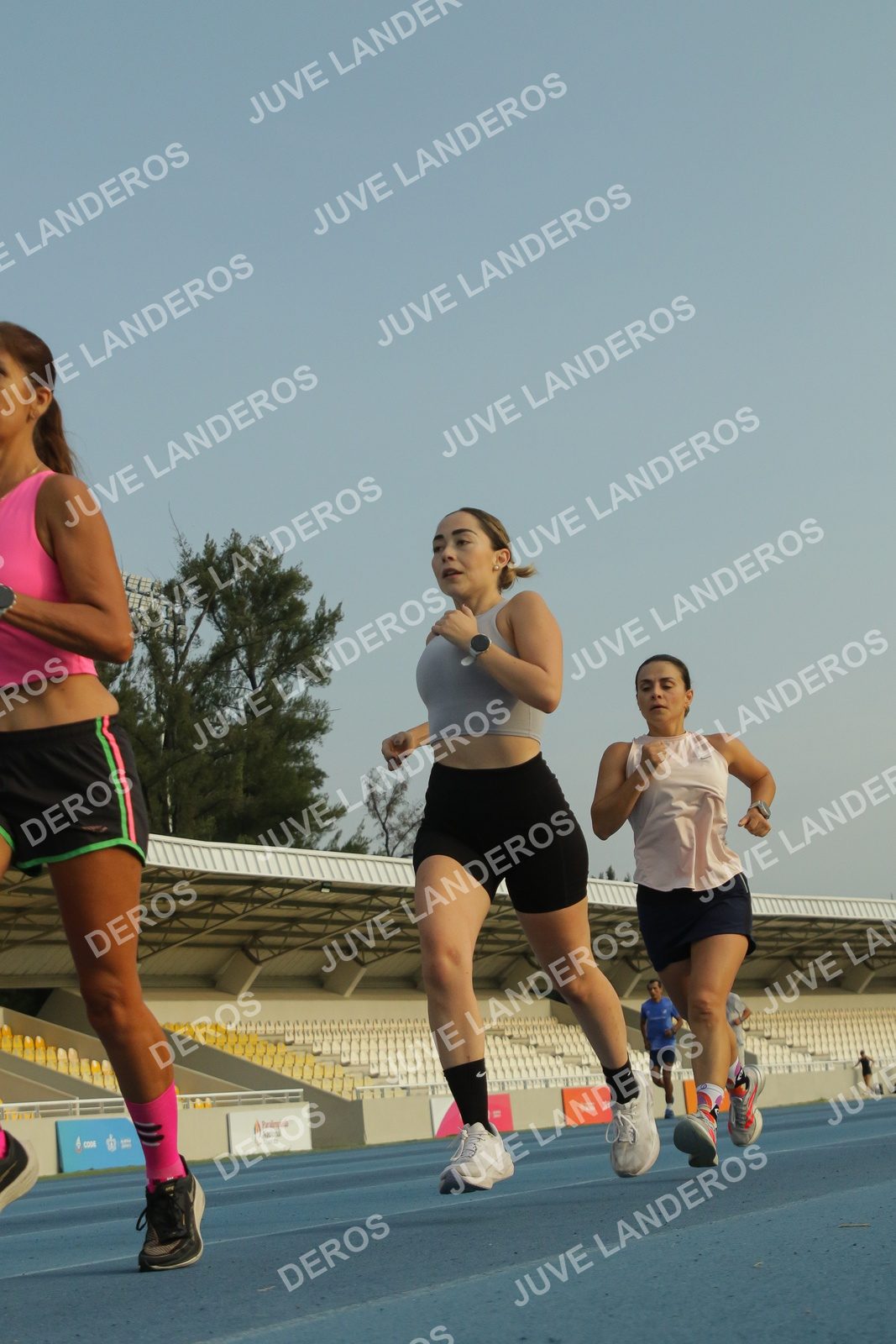 Foto de Pista Revolución 16 de octubre 2026 en Polideportivo CODE Revolución, Jalisco, zapopan a las 05:56