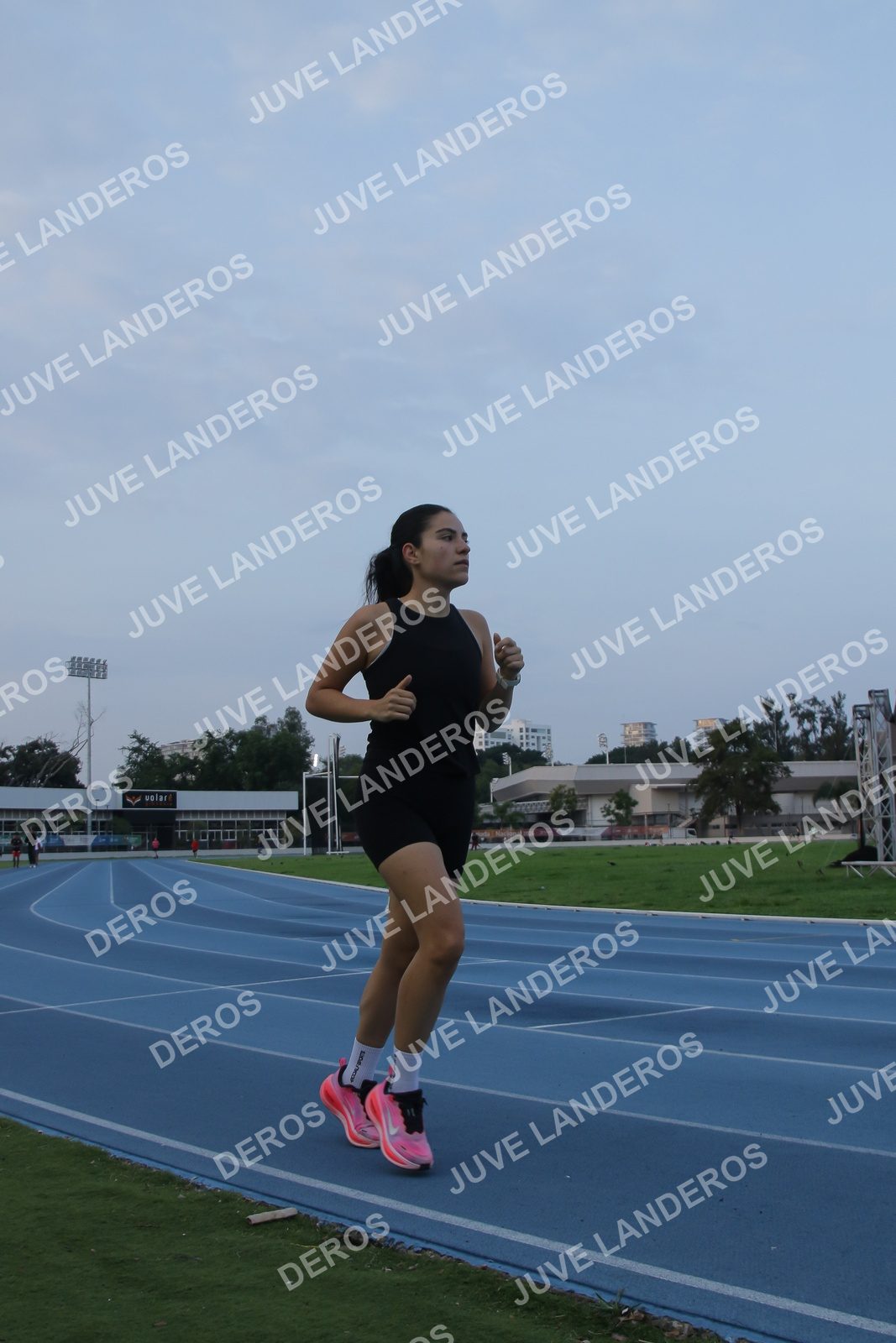 Foto de Pista Revolución 16 de octubre 2026 en Polideportivo CODE Revolución, Jalisco, zapopan a las 07:20