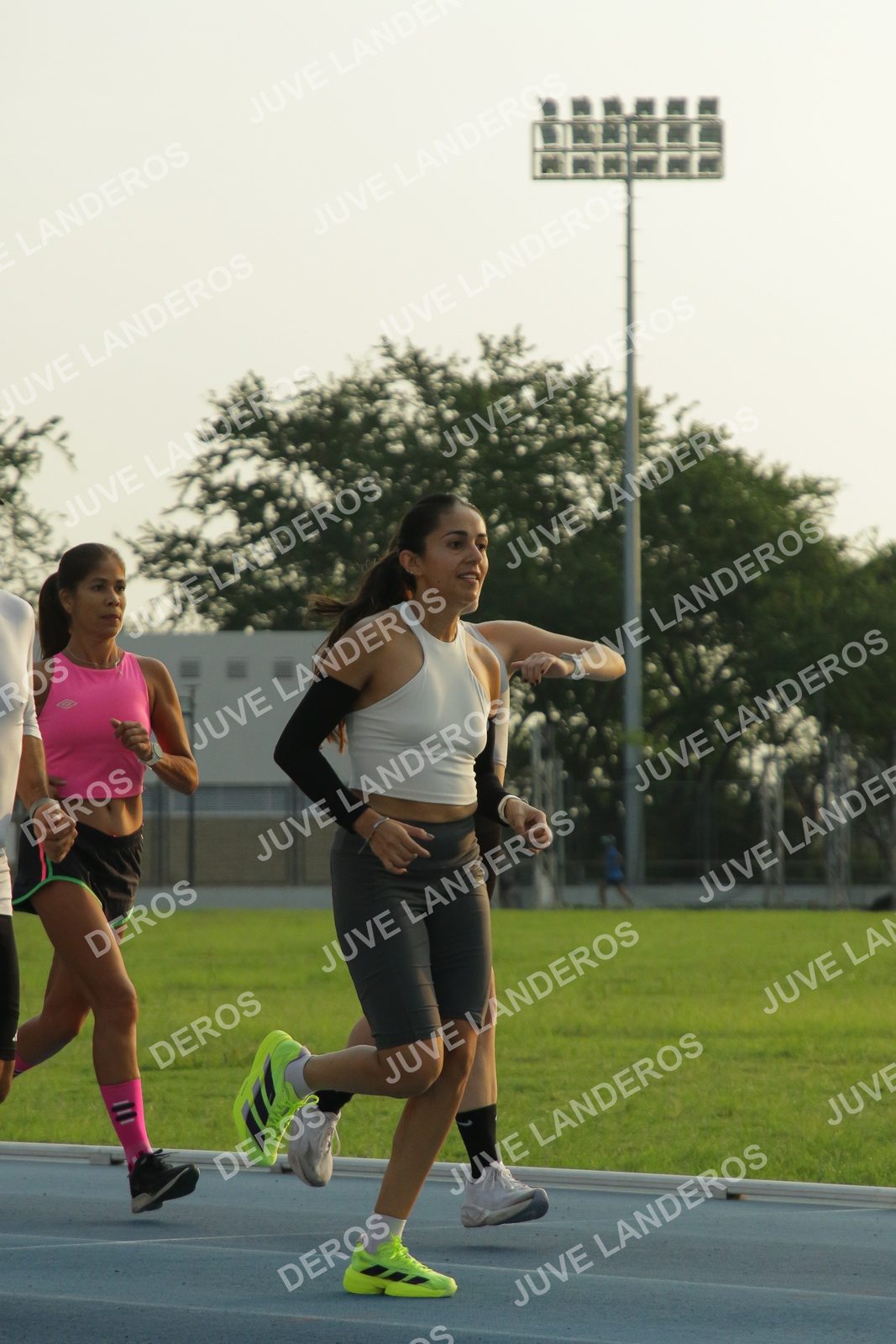 Foto de Pista Revolución 16 de octubre 2026 en Polideportivo CODE Revolución, Jalisco, zapopan a las 05:46
