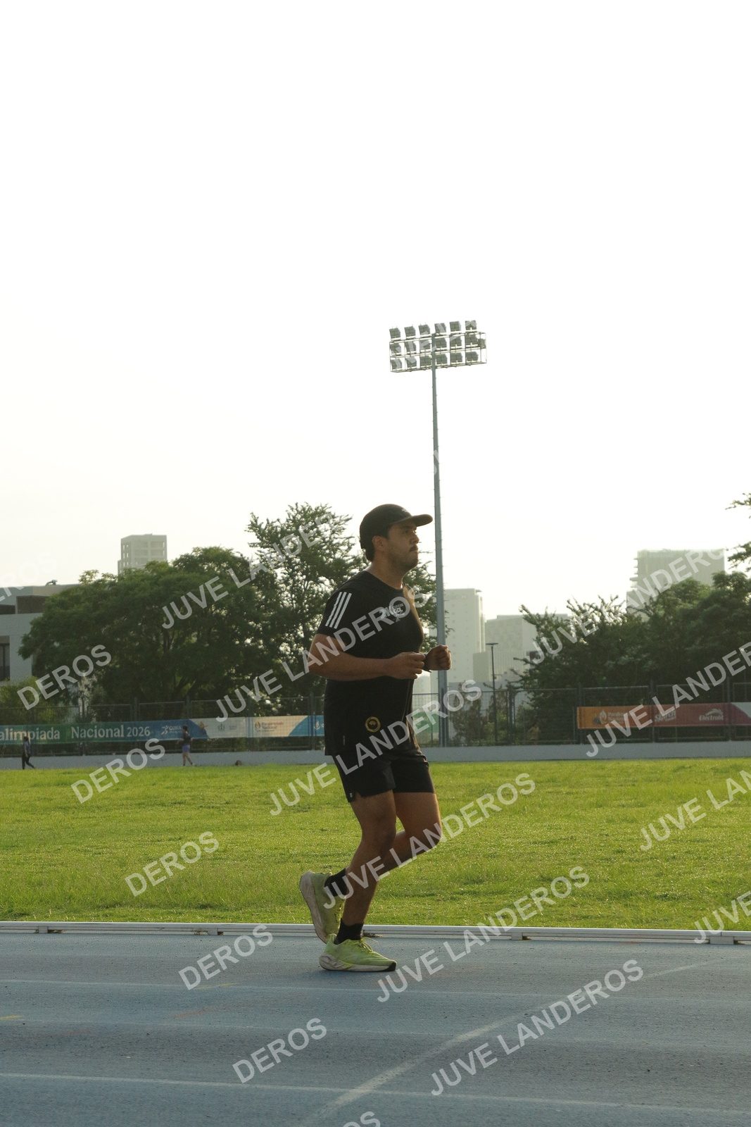 Foto de Pista Revolución 16 de octubre 2026 en Polideportivo CODE Revolución, Jalisco, zapopan a las 05:40