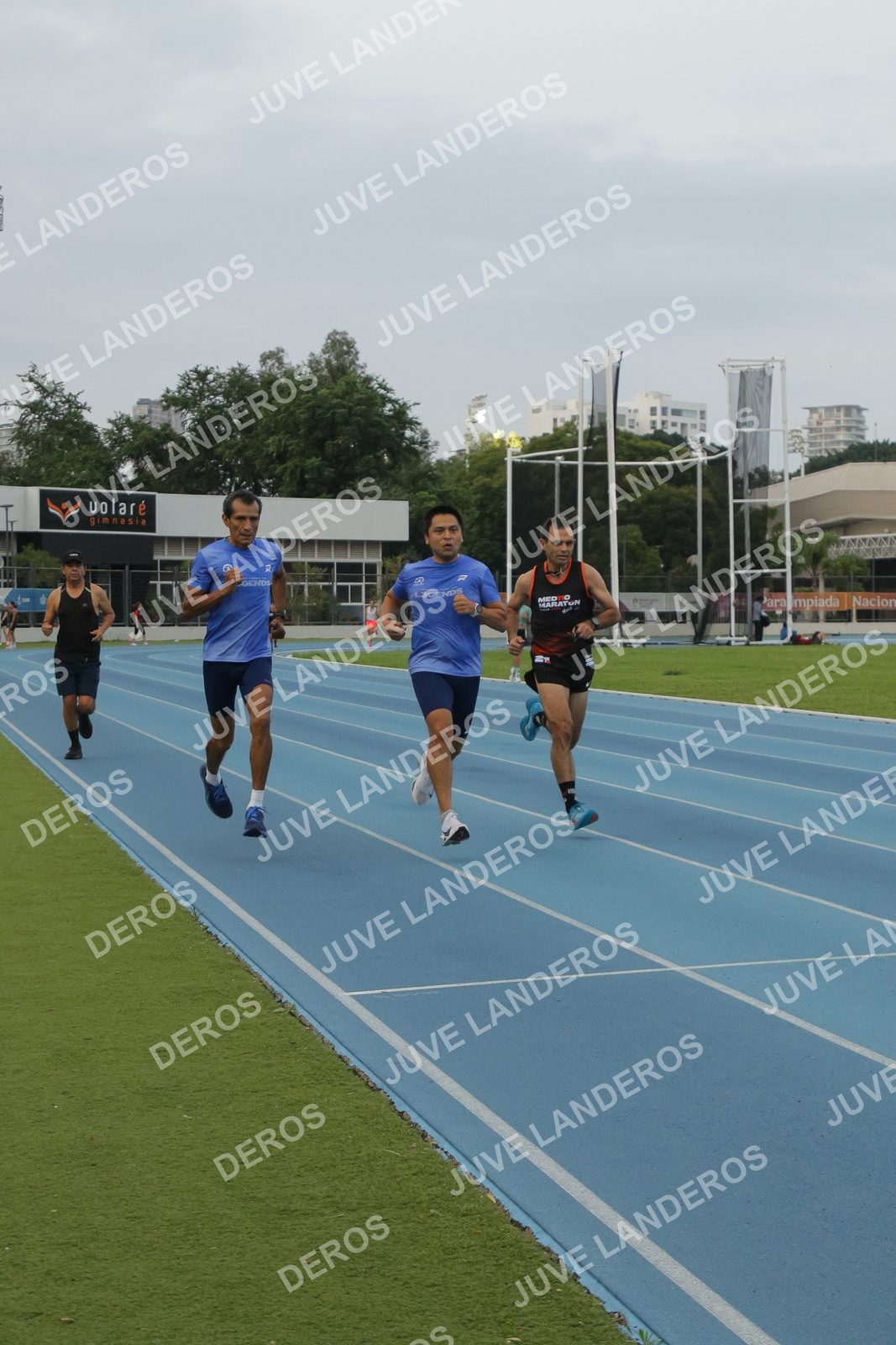 Foto de Pista Revolución 16 de octubre 2026 en Polideportivo CODE Revolución, Jalisco, zapopan a las 07:07