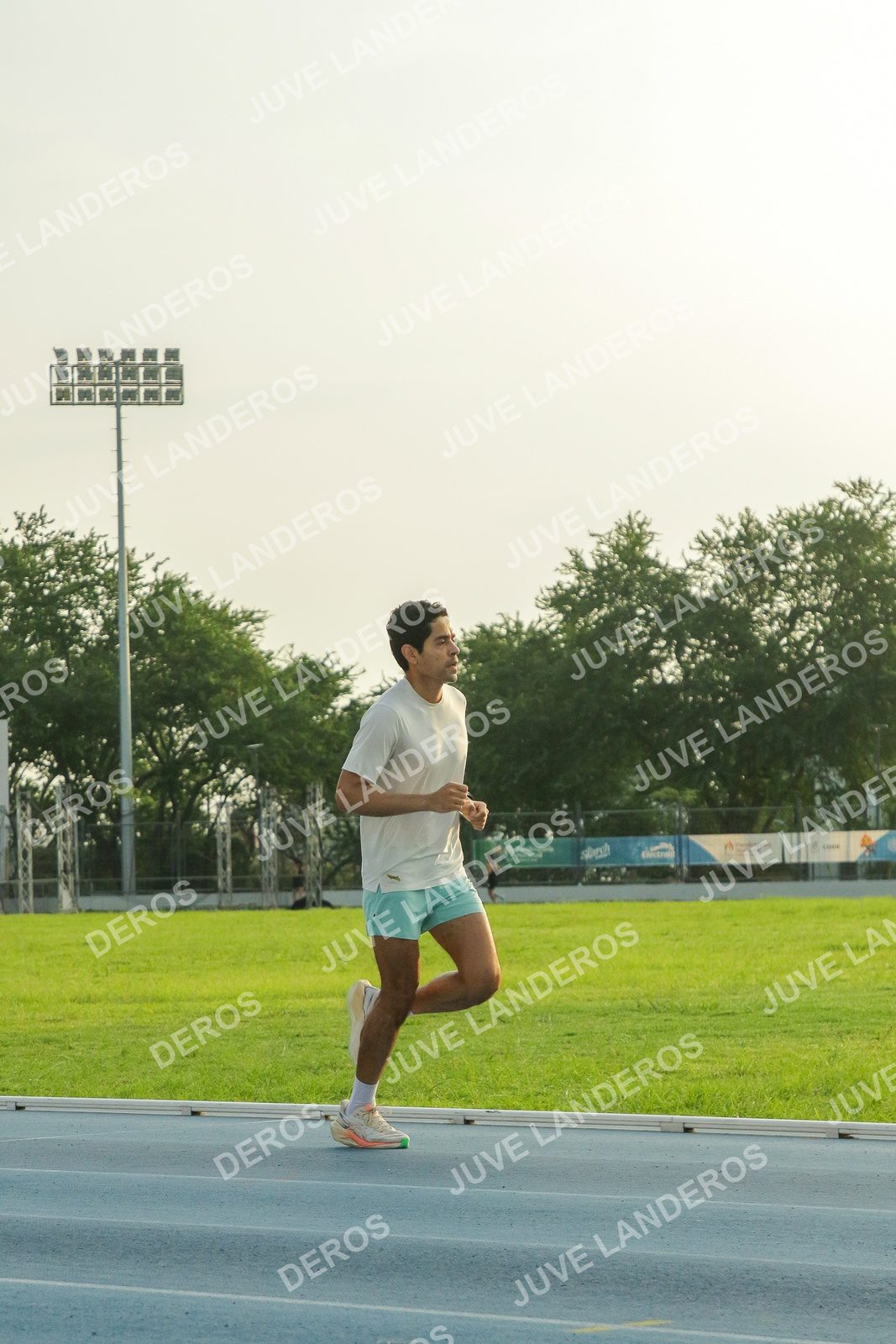 Foto de Pista Revolución 16 de octubre 2026 en Polideportivo CODE Revolución, Jalisco, zapopan a las 05:41