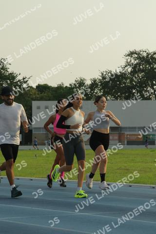 Foto de Pista Revolución 16 de octubre 2026 a las 05:46
