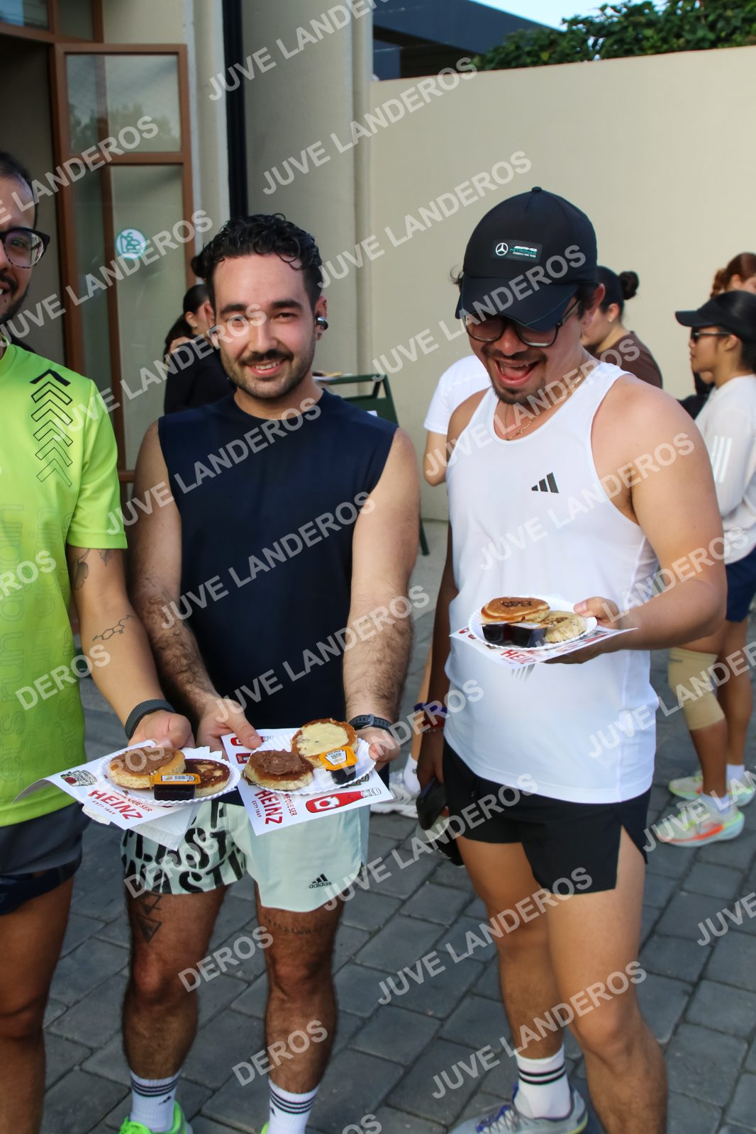 Foto de la Running & Brunching 🥐 Pancake Run en Lukas & Tomás — Av. Ecónomos 6150, Zapopan a las 08:05 · Recta intermedia