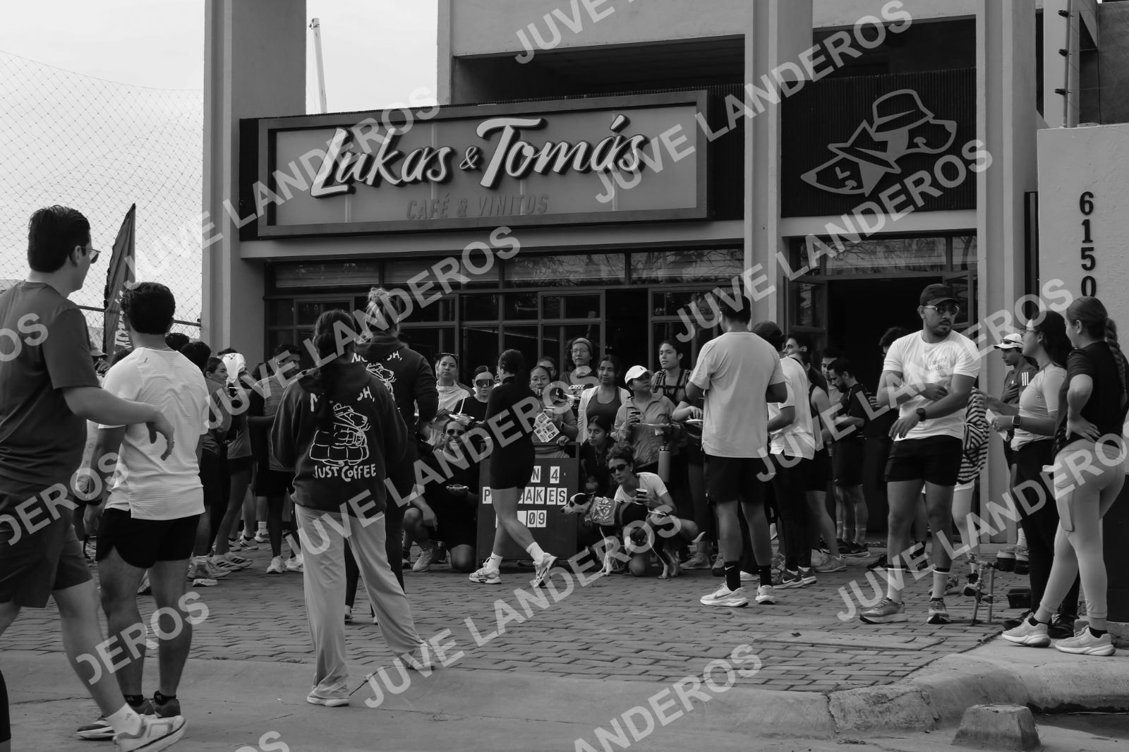 Foto de la Running & Brunching 🥐 Pancake Run en Lukas & Tomás — Av. Ecónomos 6150, Zapopan a las 08:13 · Recta intermedia