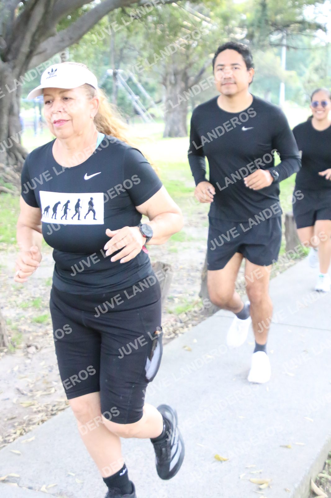 Foto de la Running & Brunching 🥐 Pancake Run en Lukas & Tomás — Av. Ecónomos 6150, Zapopan a las 07:36 · Recta intermedia