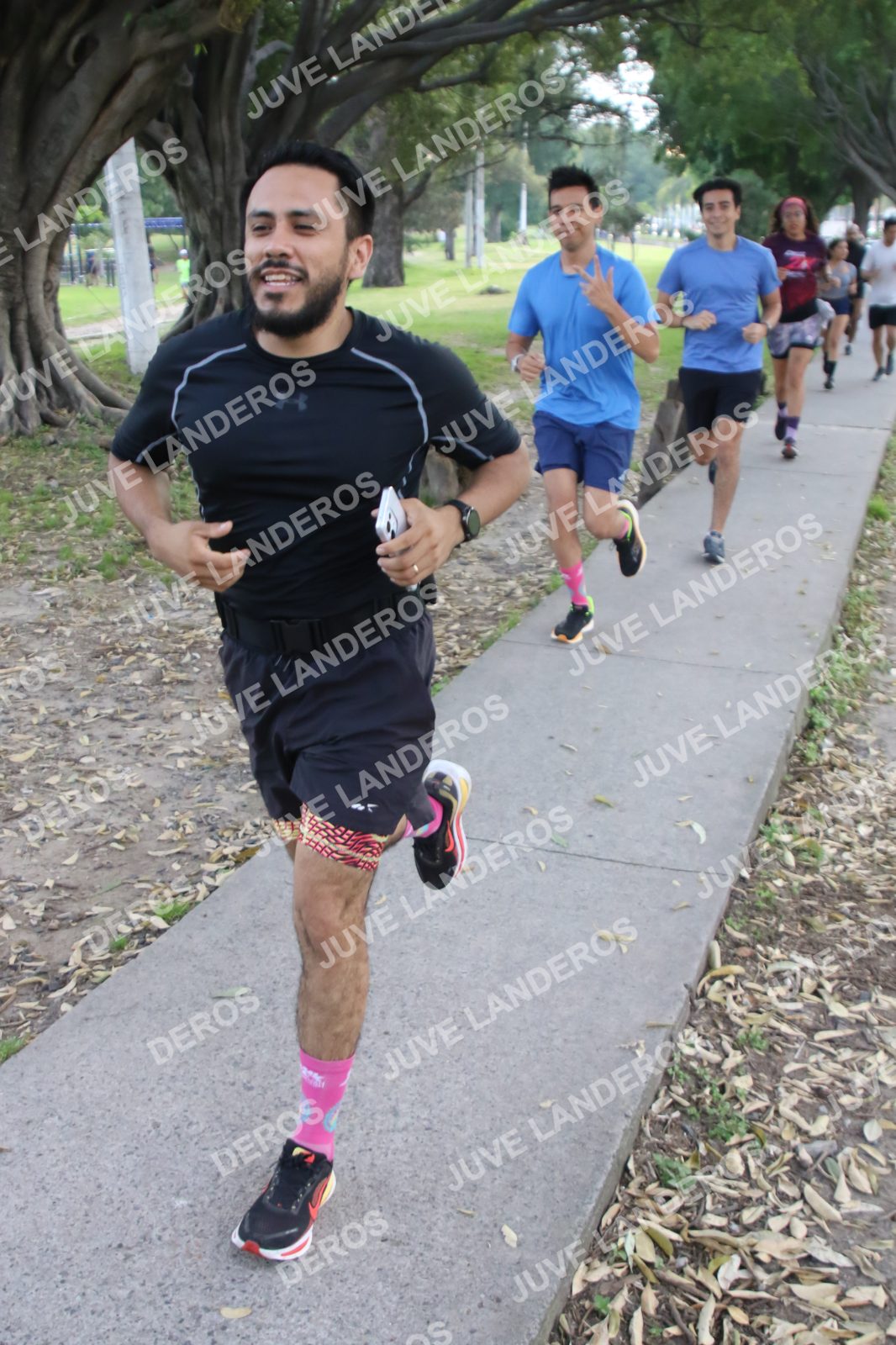 Foto de la Running & Brunching 🥐 Pancake Run en Lukas & Tomás — Av. Ecónomos 6150, Zapopan a las 07:33 · Recta intermedia