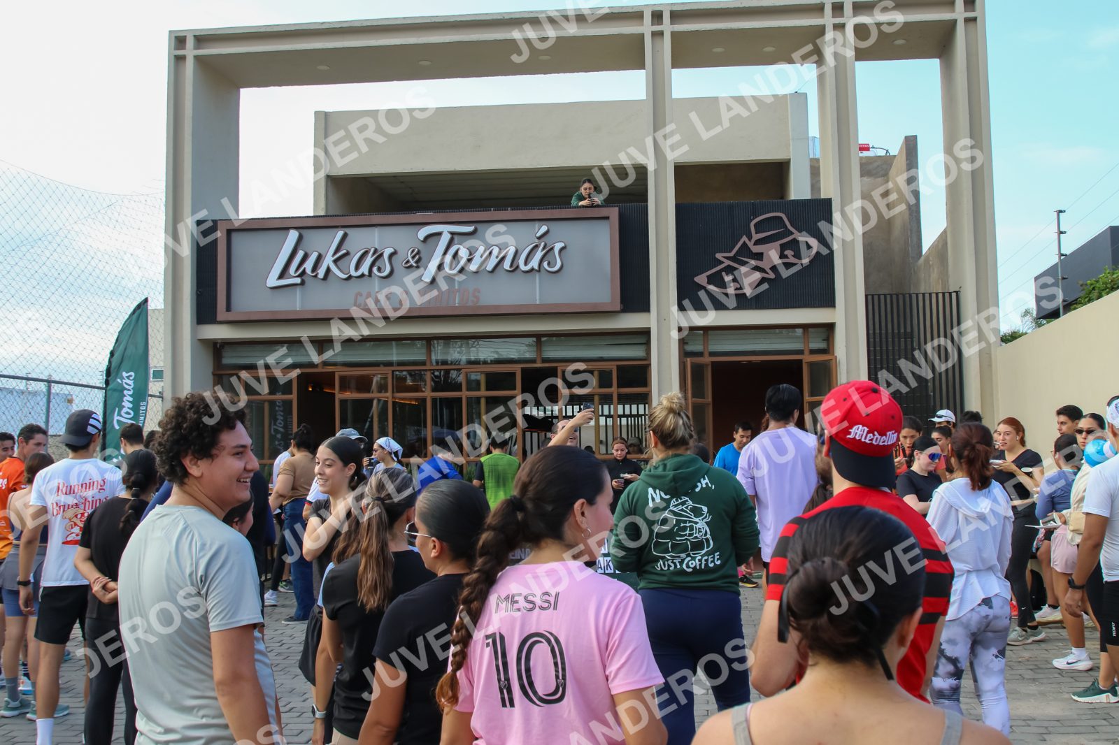 Foto de la Running & Brunching 🥐 Pancake Run en Lukas & Tomás — Av. Ecónomos 6150, Zapopan a las 08:12 · Recta intermedia