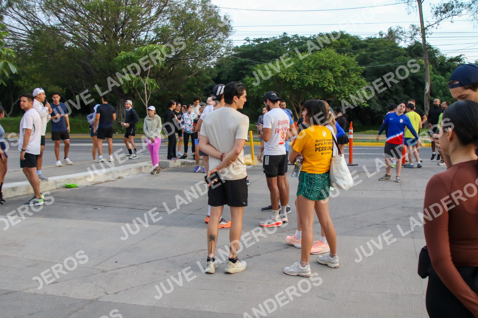 Foto de la Running & Brunching 🥐 Pancake Run en Lukas & Tomás — Av. Ecónomos 6150, Zapopan a las 07:14 · Recta intermedia