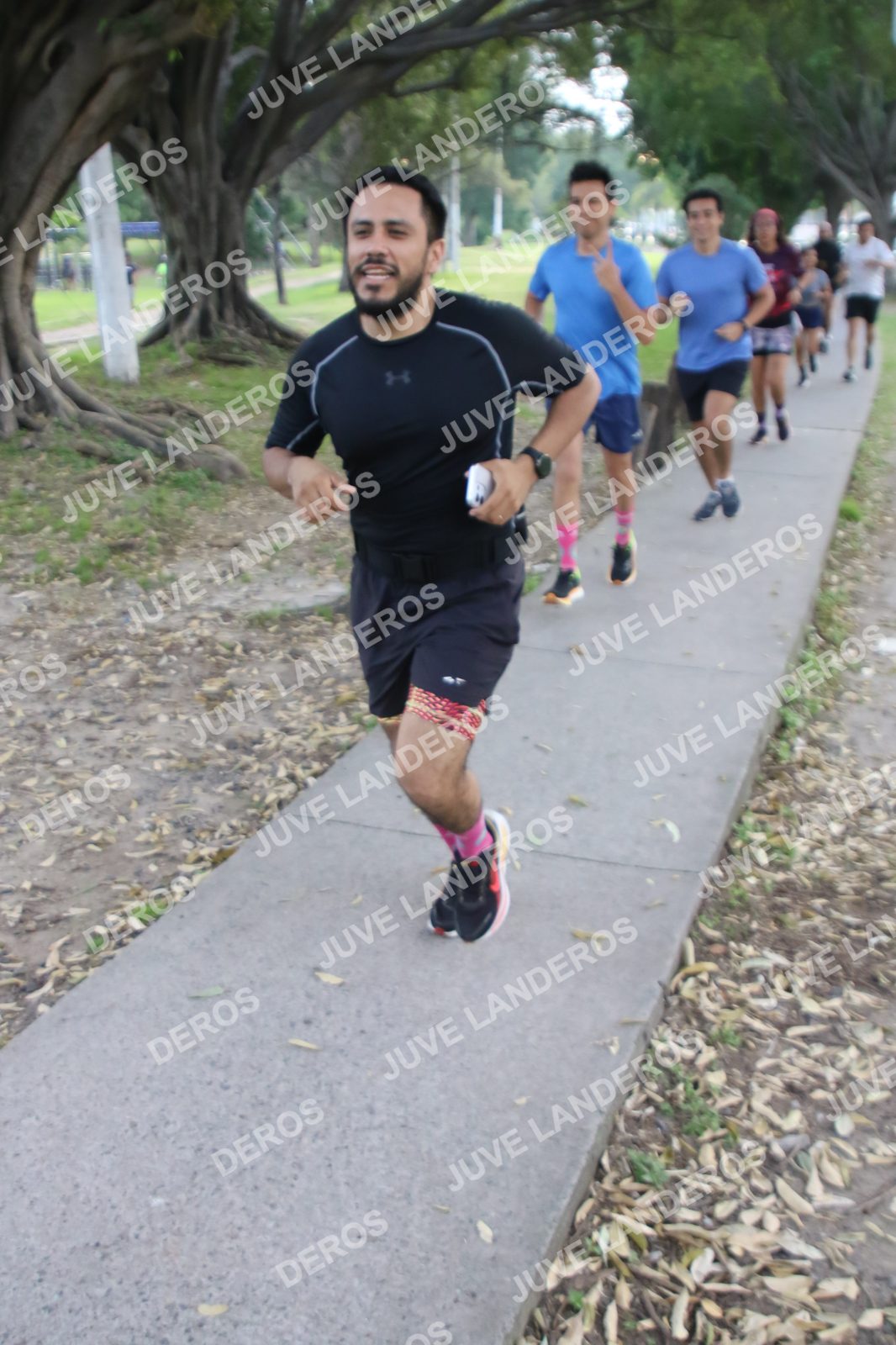 Foto de la Running & Brunching 🥐 Pancake Run en Lukas & Tomás — Av. Ecónomos 6150, Zapopan a las 07:33 · Recta intermedia