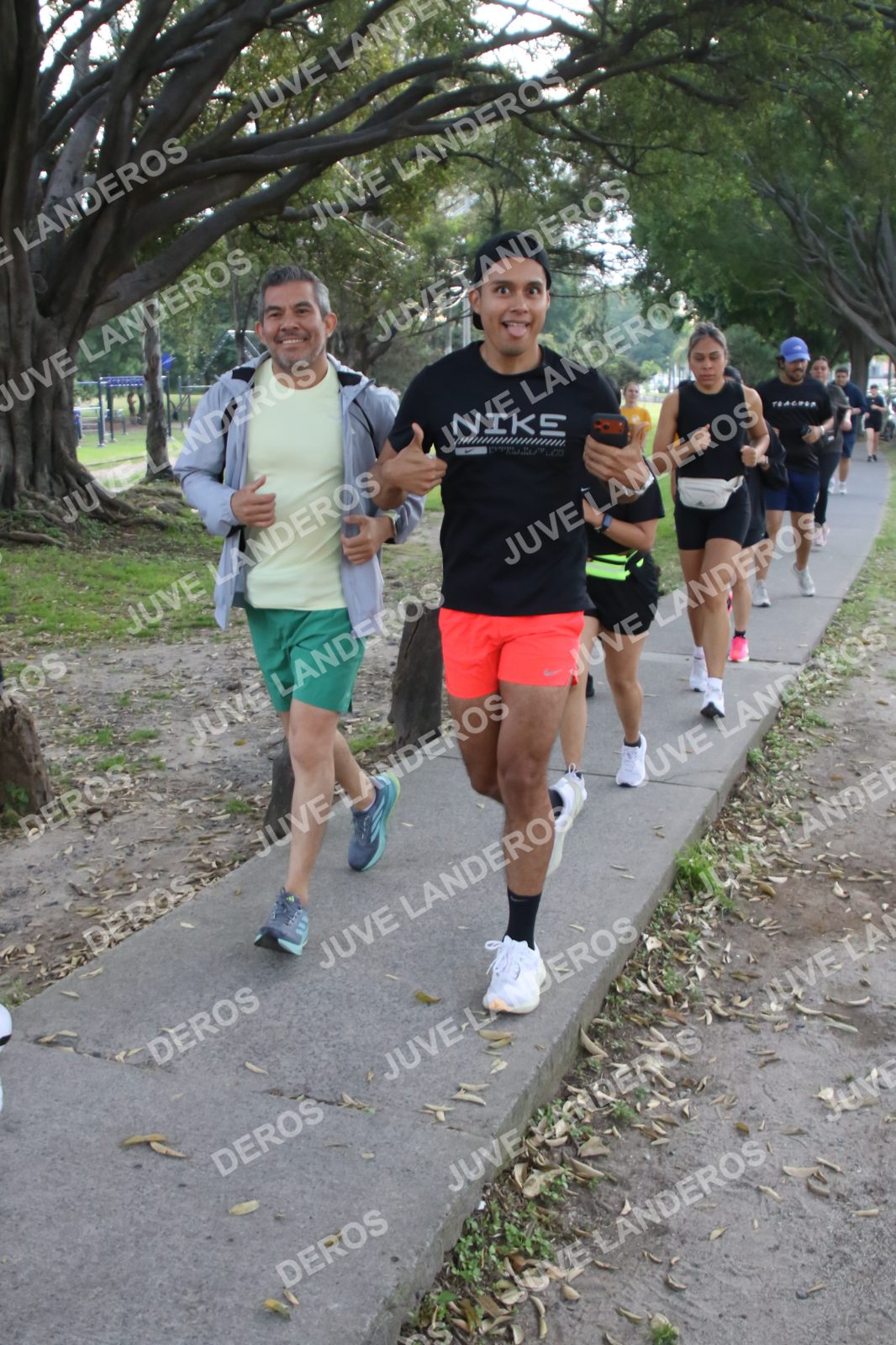 Foto de la Running & Brunching 🥐 Pancake Run en Lukas & Tomás — Av. Ecónomos 6150, Zapopan a las 07:36 · Recta intermedia