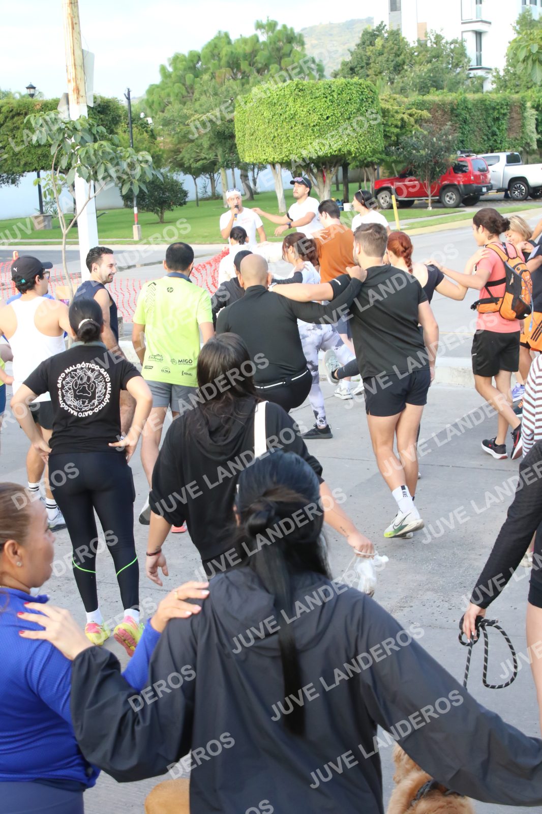 Foto de la Running & Brunching 🥐 Pancake Run en Lukas & Tomás — Av. Ecónomos 6150, Zapopan a las 07:25 · Recta intermedia