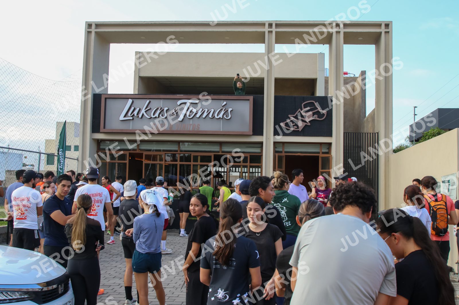 Foto de la Running & Brunching 🥐 Pancake Run en Lukas & Tomás — Av. Ecónomos 6150, Zapopan a las 08:12 · Recta intermedia