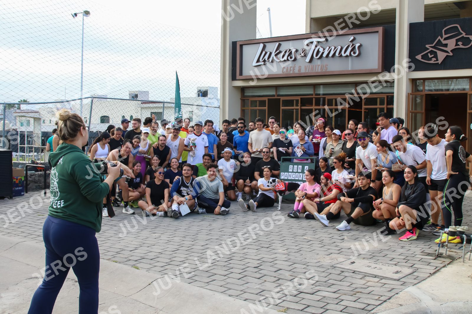 Foto de la Running & Brunching 🥐 Pancake Run en Lukas & Tomás — Av. Ecónomos 6150, Zapopan a las 08:14 · Recta intermedia