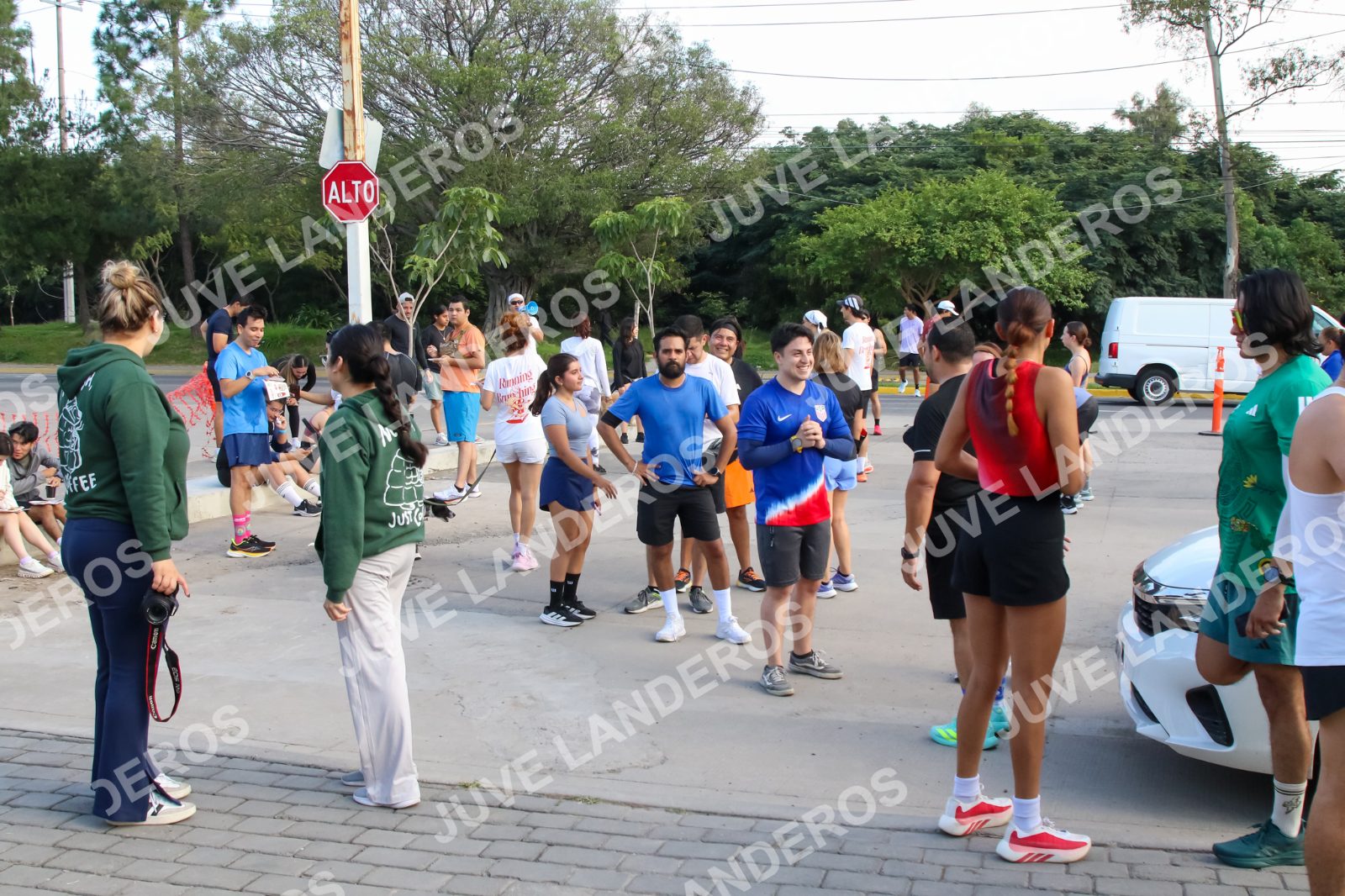 Foto de la Running & Brunching 🥐 Pancake Run en Lukas & Tomás — Av. Ecónomos 6150, Zapopan a las 08:06 · Recta intermedia