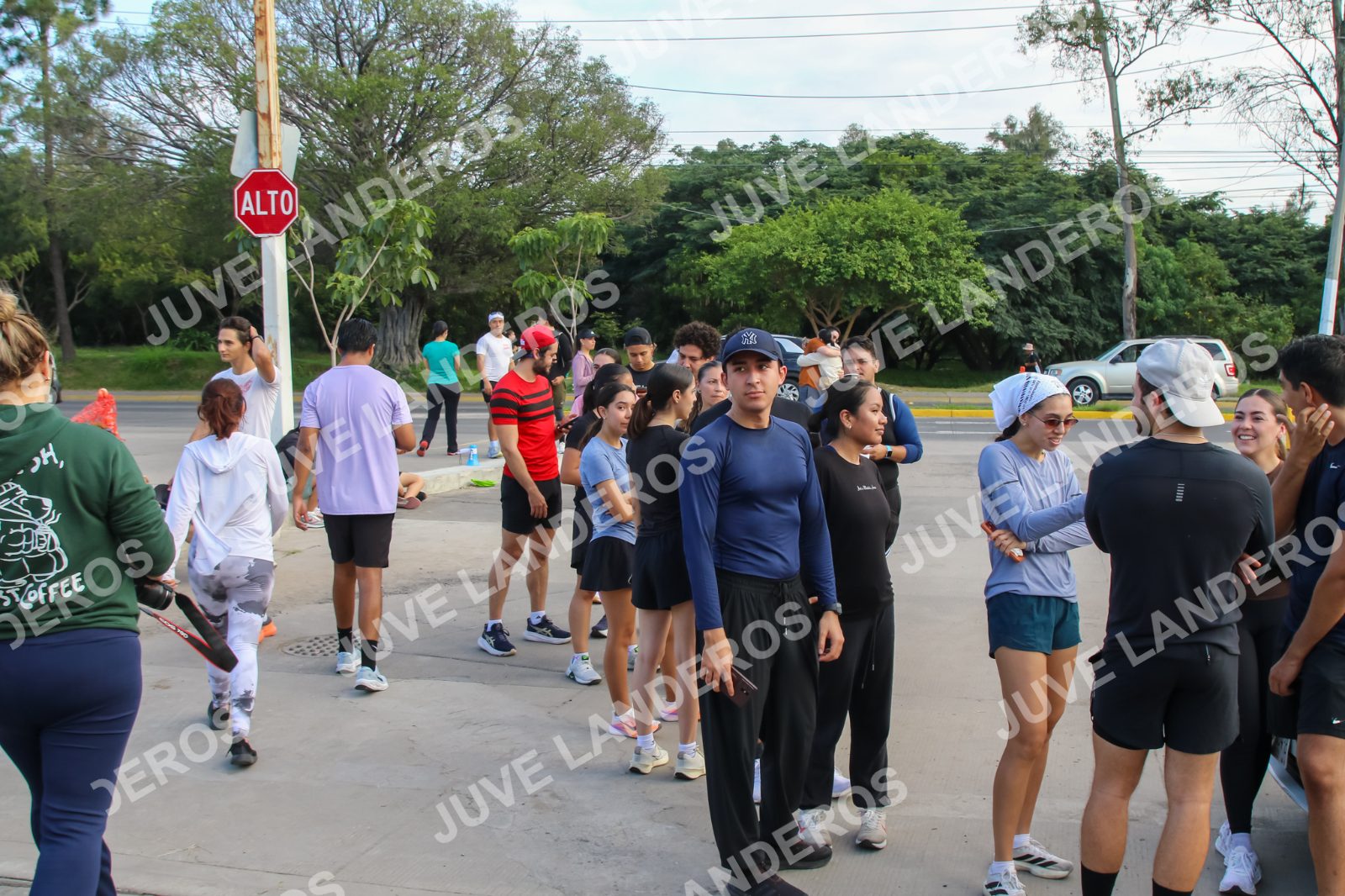 Foto de la Running & Brunching 🥐 Pancake Run en Lukas & Tomás — Av. Ecónomos 6150, Zapopan a las 08:11 · Recta intermedia