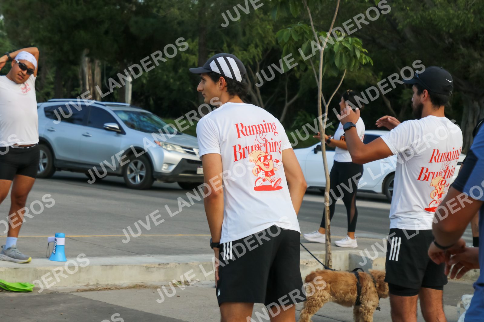 Foto de la Running & Brunching 🥐 Pancake Run en Lukas & Tomás — Av. Ecónomos 6150, Zapopan a las 08:08 · Recta intermedia