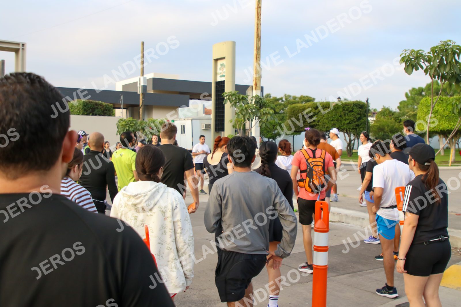 Foto de la Running & Brunching 🥐 Pancake Run en Lukas & Tomás — Av. Ecónomos 6150, Zapopan a las 07:22 · Recta intermedia