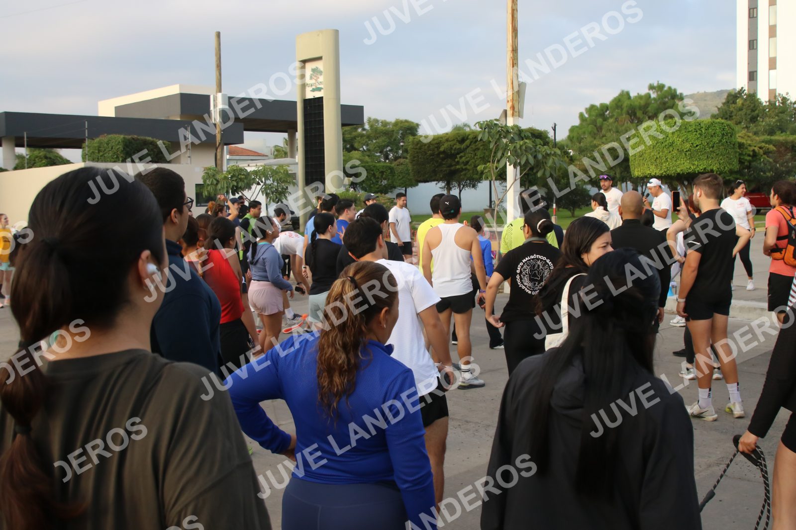 Foto de la Running & Brunching 🥐 Pancake Run en Lukas & Tomás — Av. Ecónomos 6150, Zapopan a las 07:24 · Recta intermedia