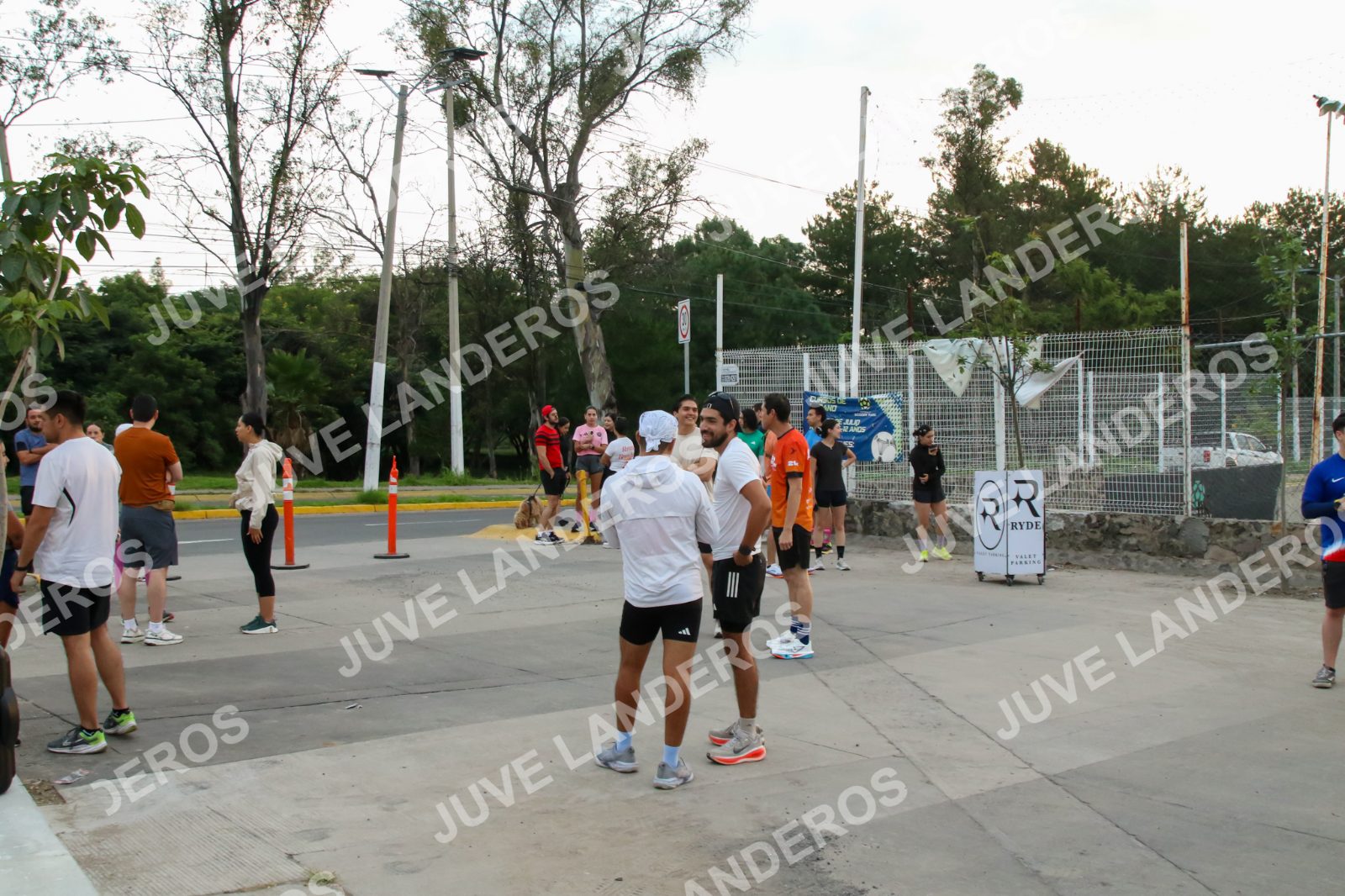Foto de la Running & Brunching 🥐 Pancake Run en Lukas & Tomás — Av. Ecónomos 6150, Zapopan a las 07:06 · Recta intermedia