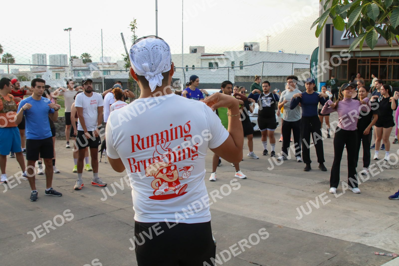 Foto de la Running & Brunching 🥐 Pancake Run en Lukas & Tomás — Av. Ecónomos 6150, Zapopan a las 07:20 · Recta intermedia