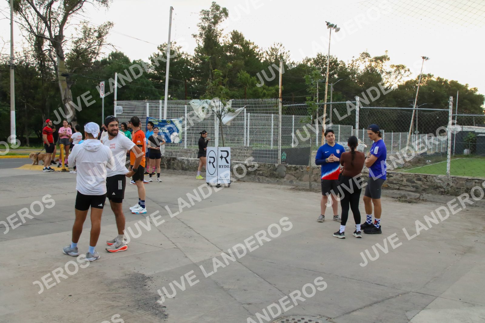Foto de la Running & Brunching 🥐 Pancake Run en Lukas & Tomás — Av. Ecónomos 6150, Zapopan a las 07:06 · Recta intermedia