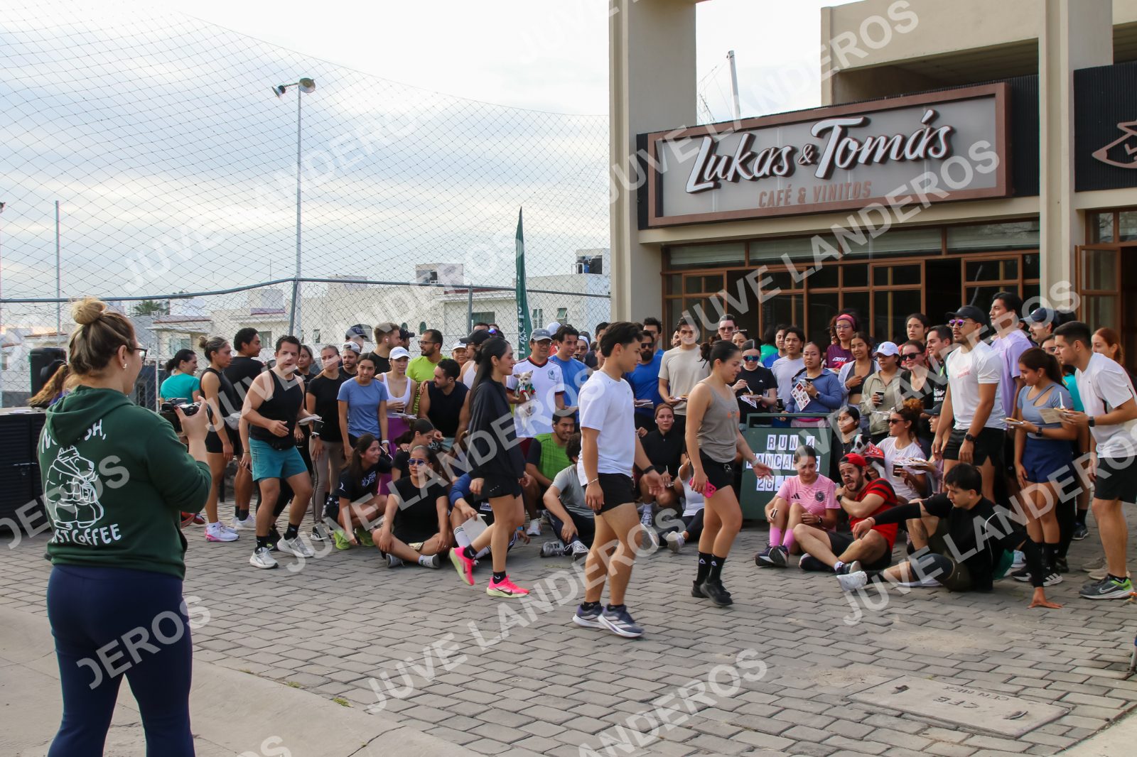 Foto de la Running & Brunching 🥐 Pancake Run en Lukas & Tomás — Av. Ecónomos 6150, Zapopan a las 08:14 · Recta intermedia