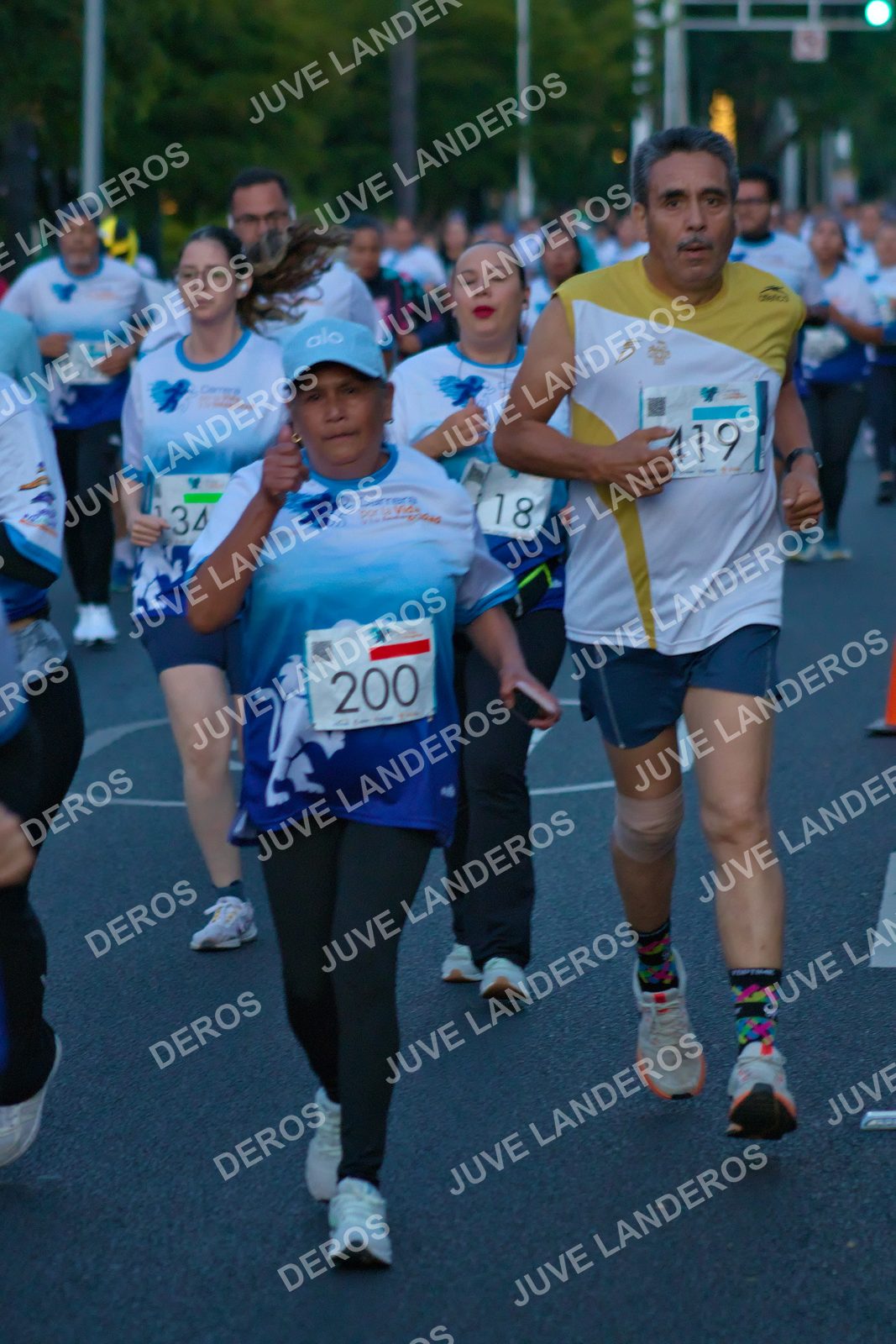Foto del SERIAL DE CARRERAS DE GUADALAJARA — FECHA AV. NORMALISTAS en Vía RecreActiva Metropolitana, Av. Normalistas, Jardines Alcalde, Guadalajara a las 06:41 · dorsal 200, 419, 18, 34